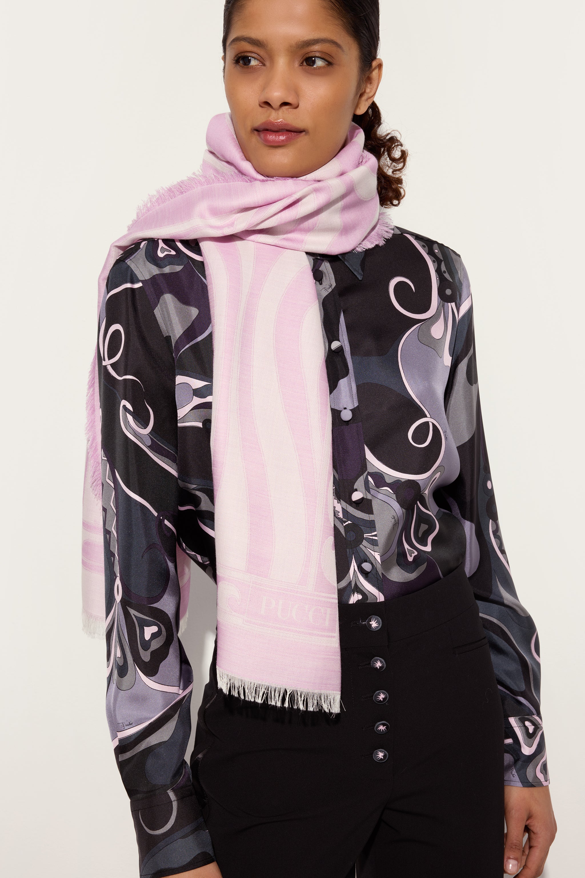 Emilio Pucci Silks foulard Marmo lilas soie laine 70x200