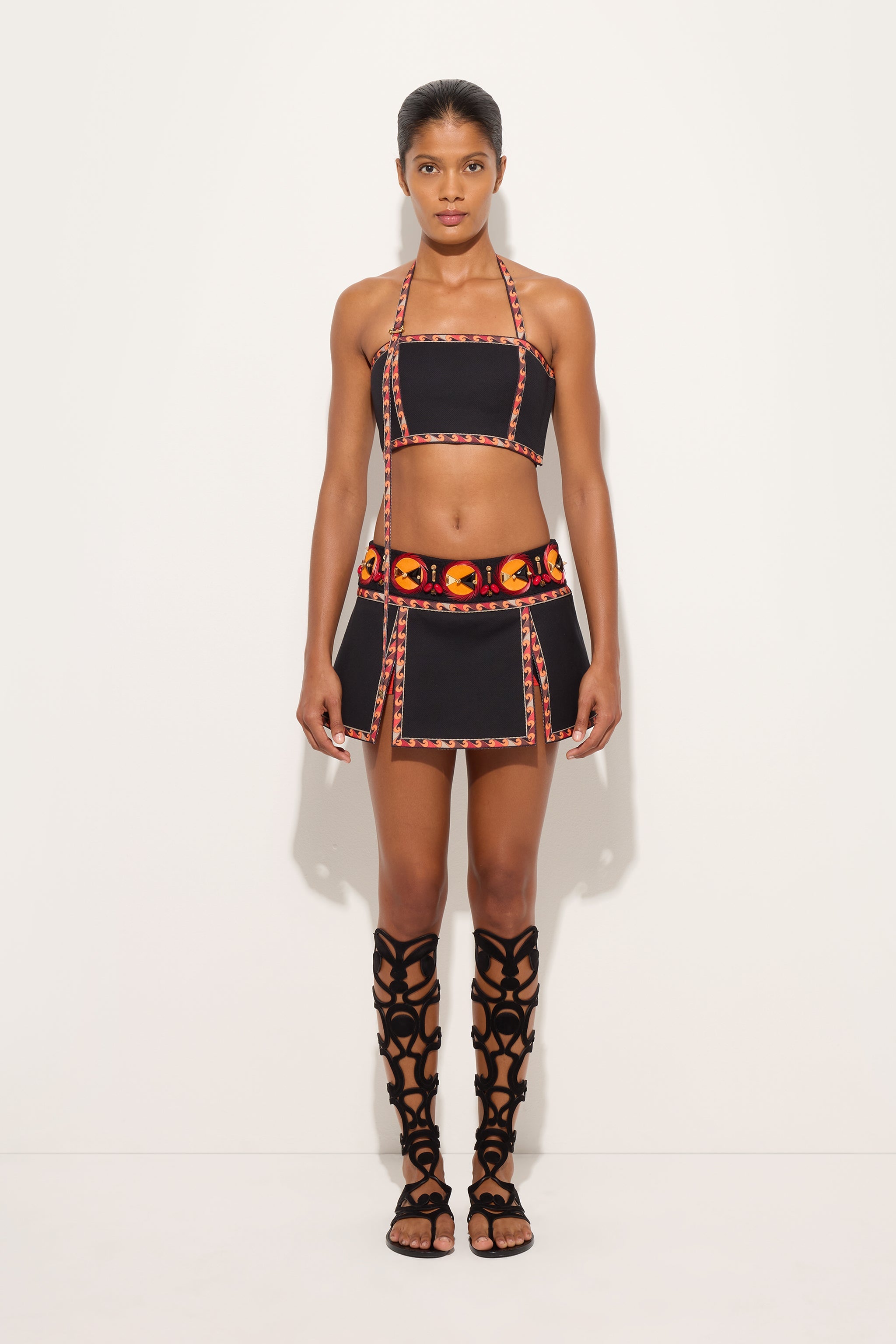 Emilio Pucci jupe brodée noire coton ceinture bijou
