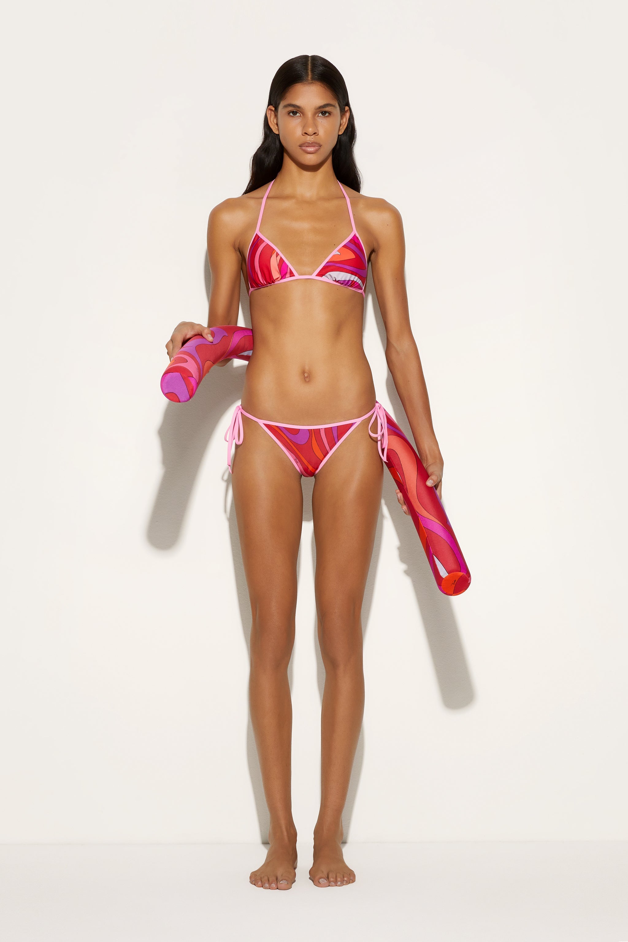 Emilio Pucci Marmo flotteur piscine coral fuchsia
