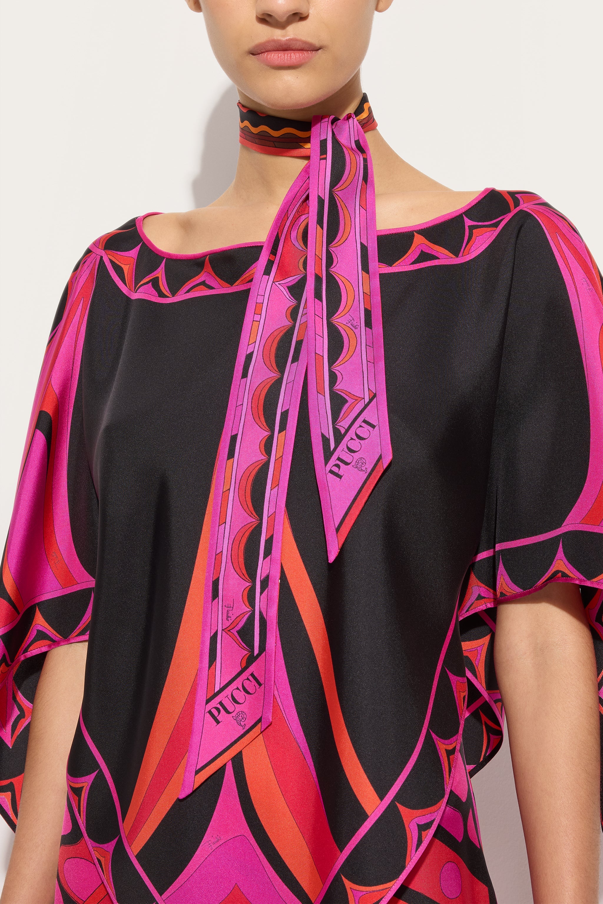 Emilio Pucci SILKS Foulard Soie foulard fuchsia orange