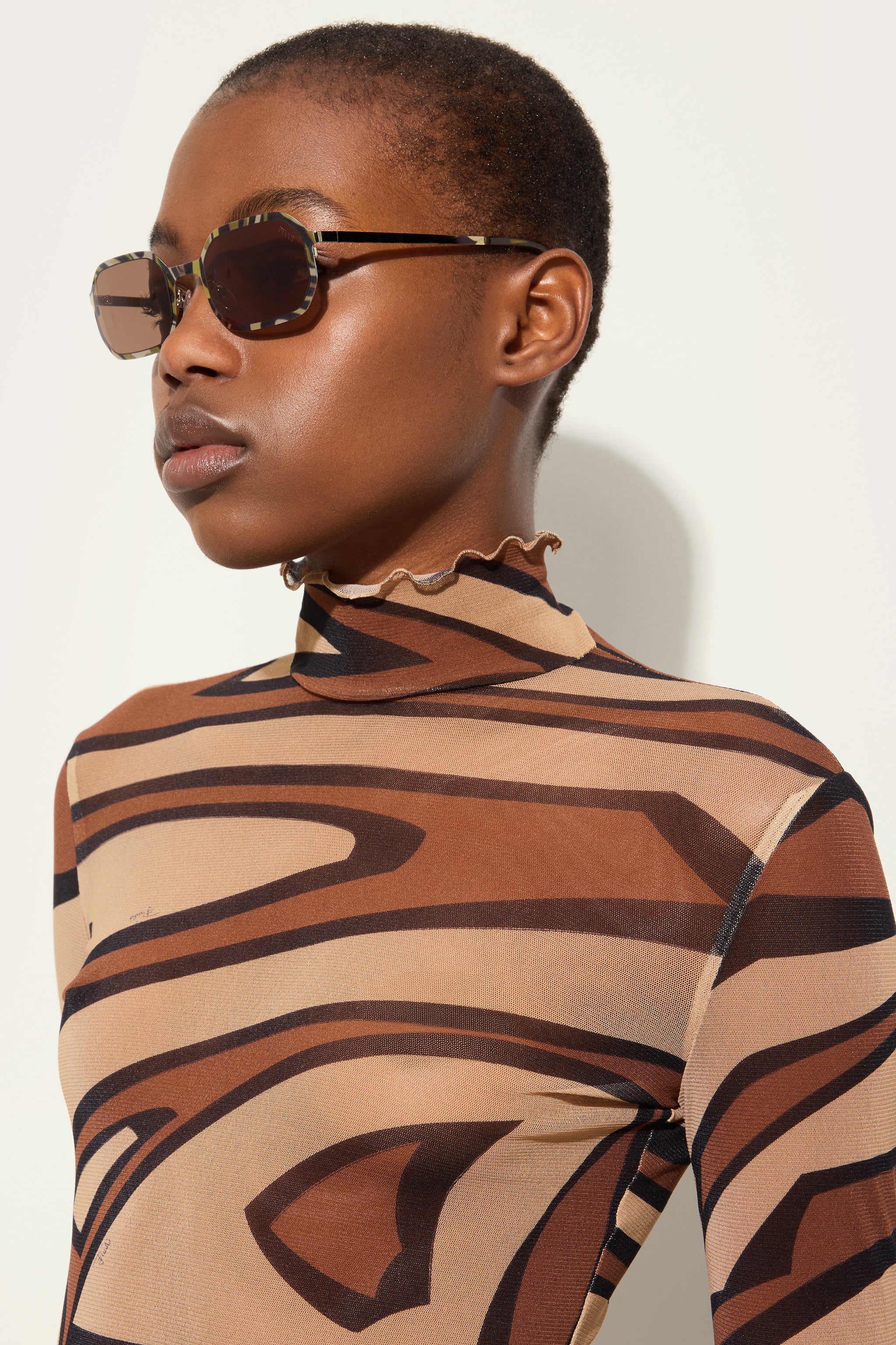 Emilio Pucci SUNGLASSES lunettes de soleil géométriques animal marron