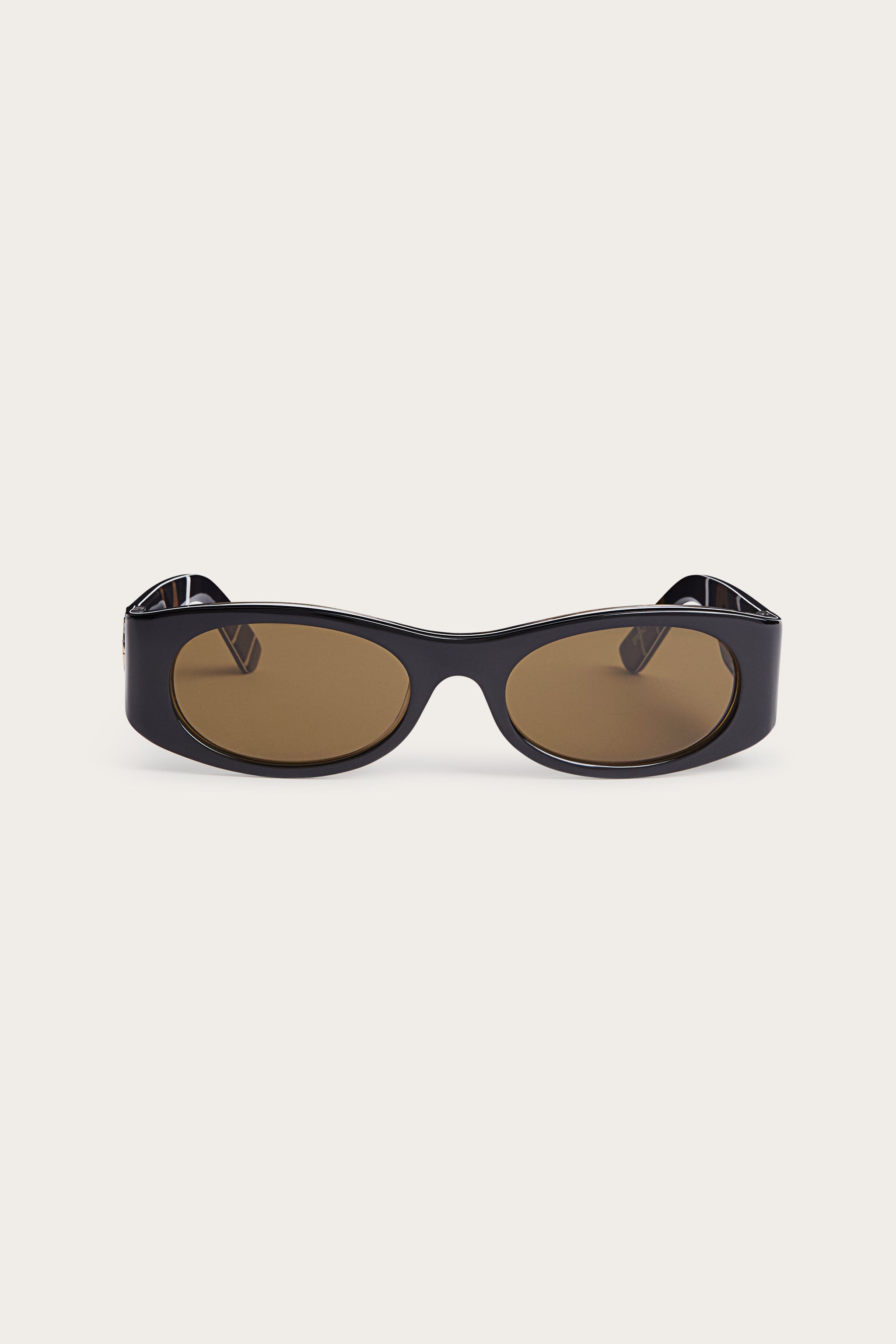 Emilio Pucci ovales lunettes de soleil noir smoke OS