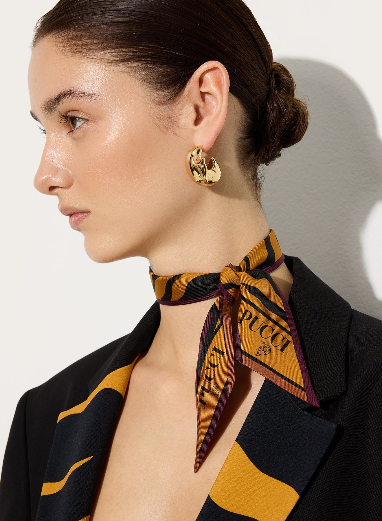 Emilio Pucci Bandeau foulard soie bordeaux or