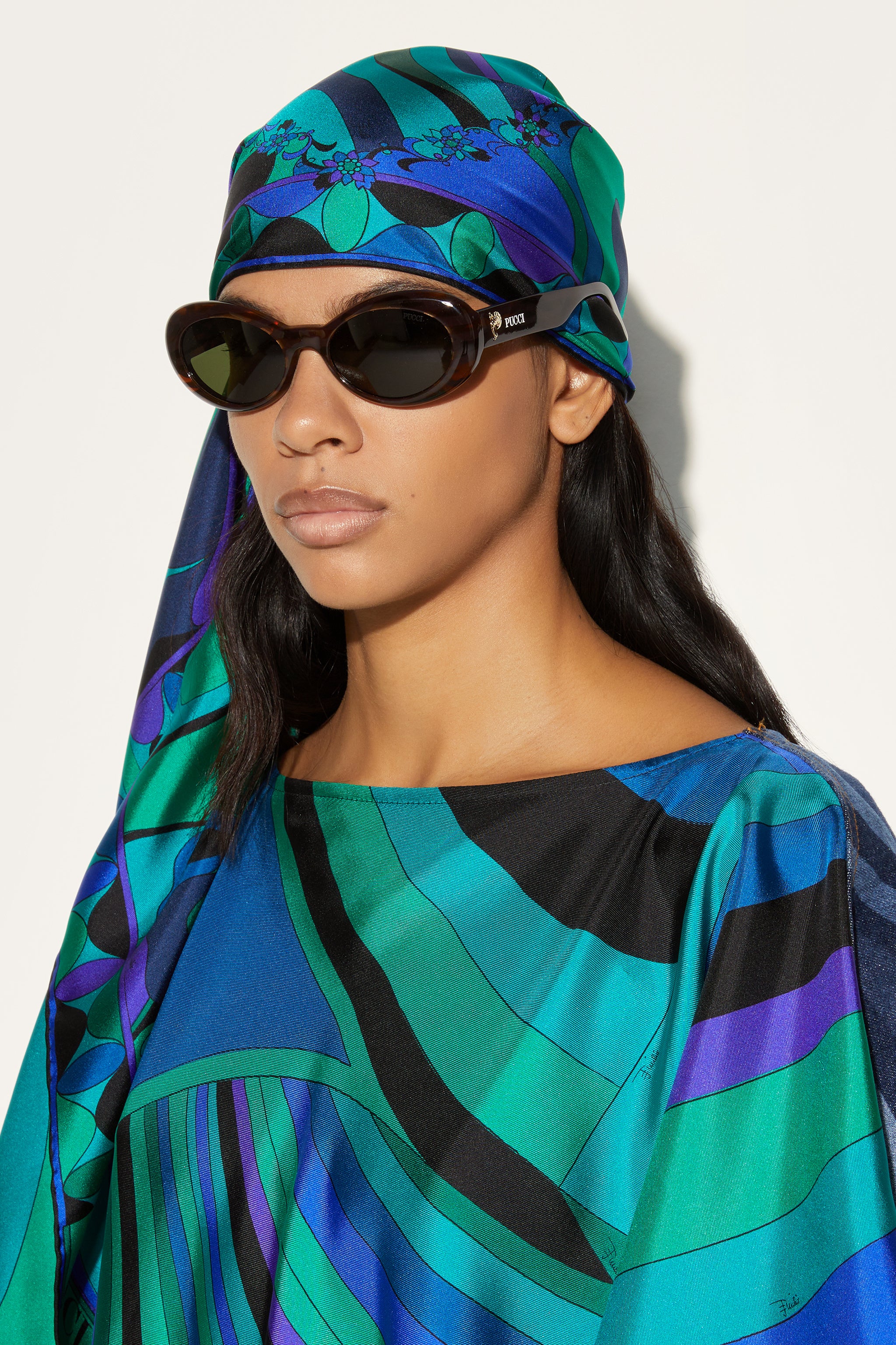 Emilio Pucci EP0234 lunettes de soleil ovales marron écaille