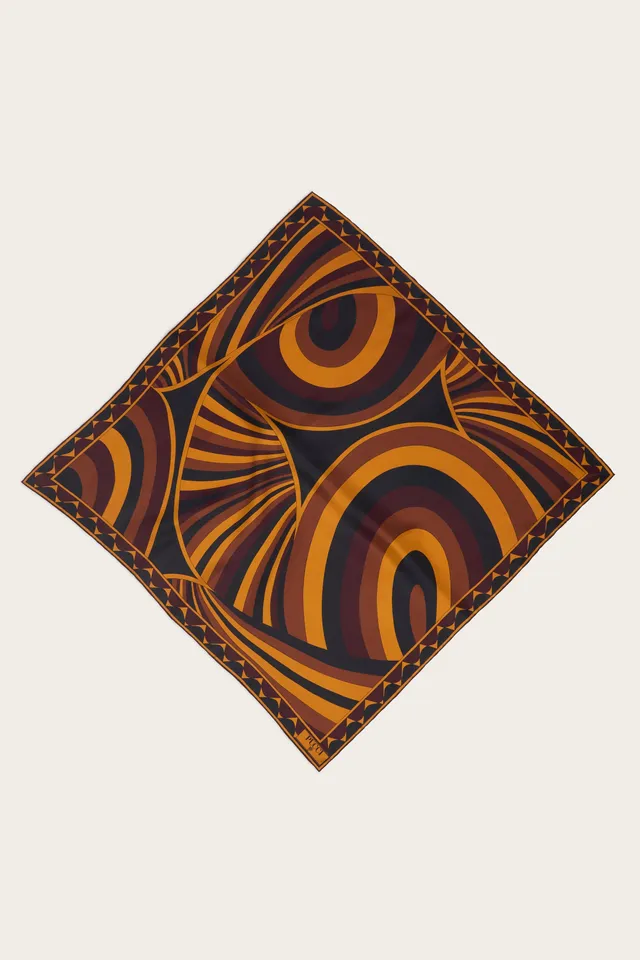Emilio Pucci Iride carré soie bordeaux corail 90x90 cm