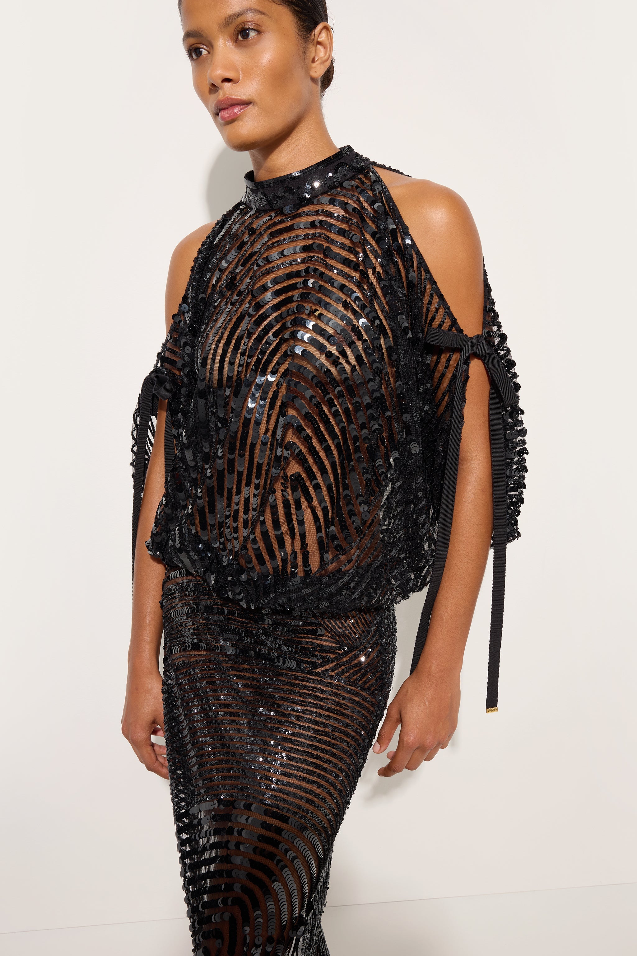 Emilio Pucci Dresses Abito Ricamato robe noire paillettes tulle