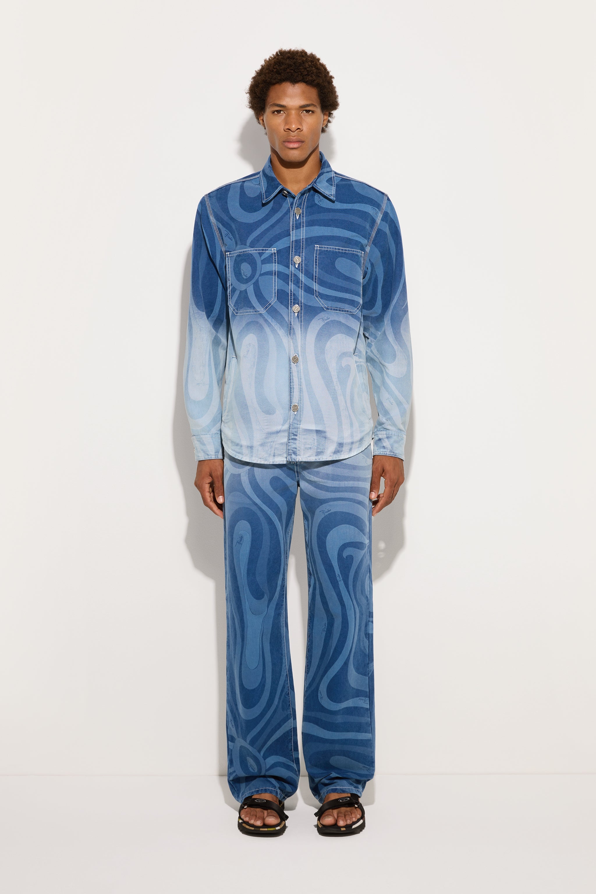 Emilio Pucci Marmo veste jean oversize bleu clair homme