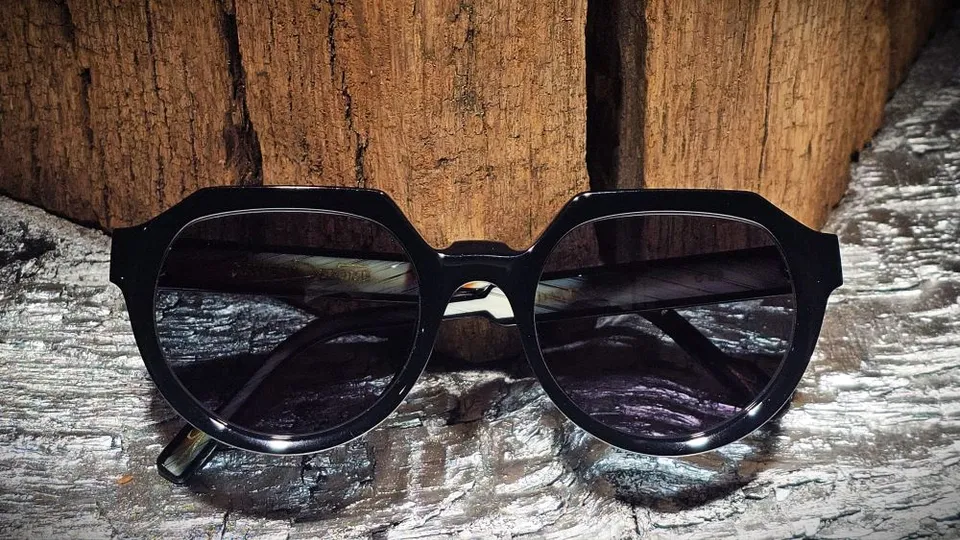 Xavier Derome Divine C00 Sun lunettes de soleil noires