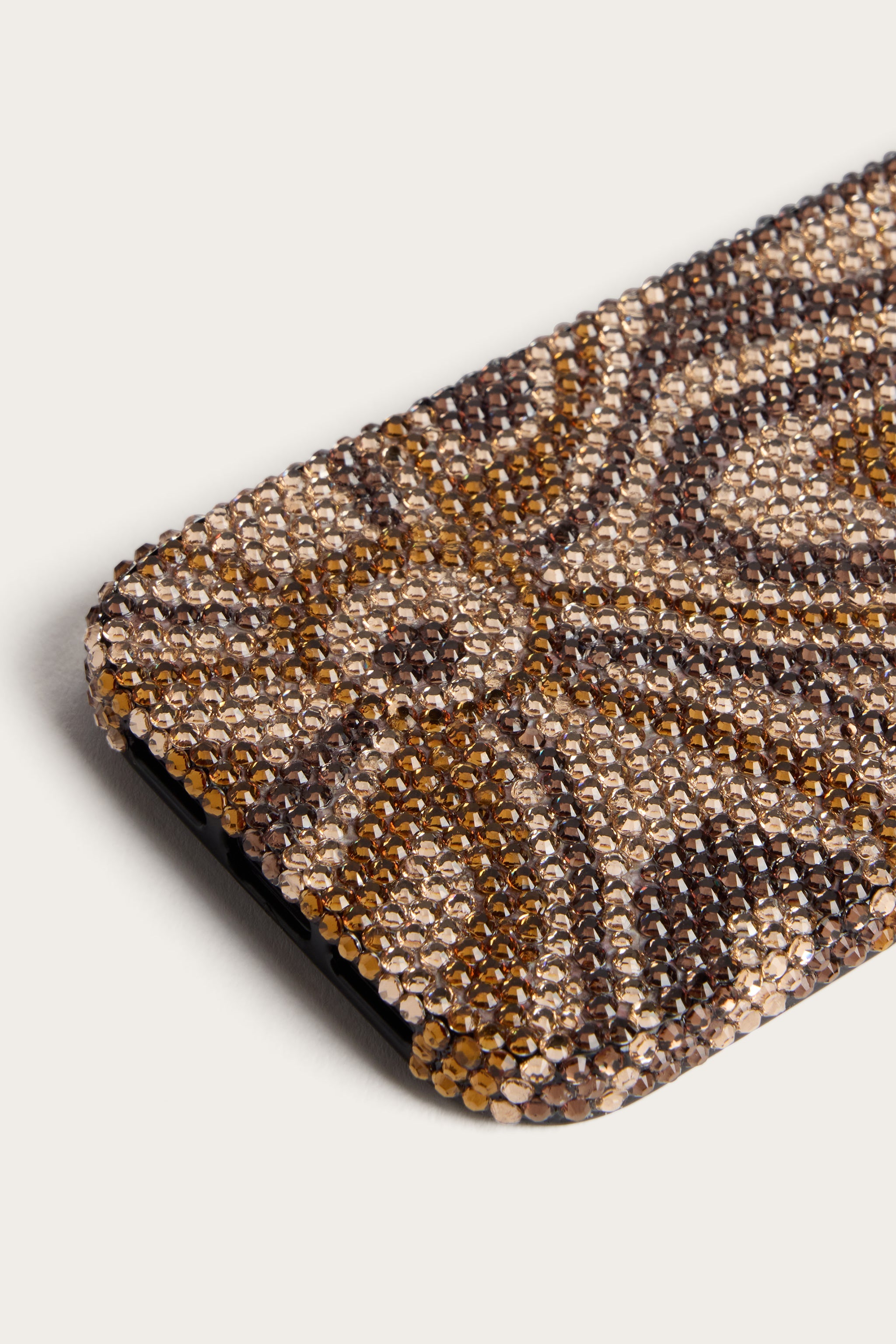 Emilio Pucci coque iPhone 17 Pro Max gold strass