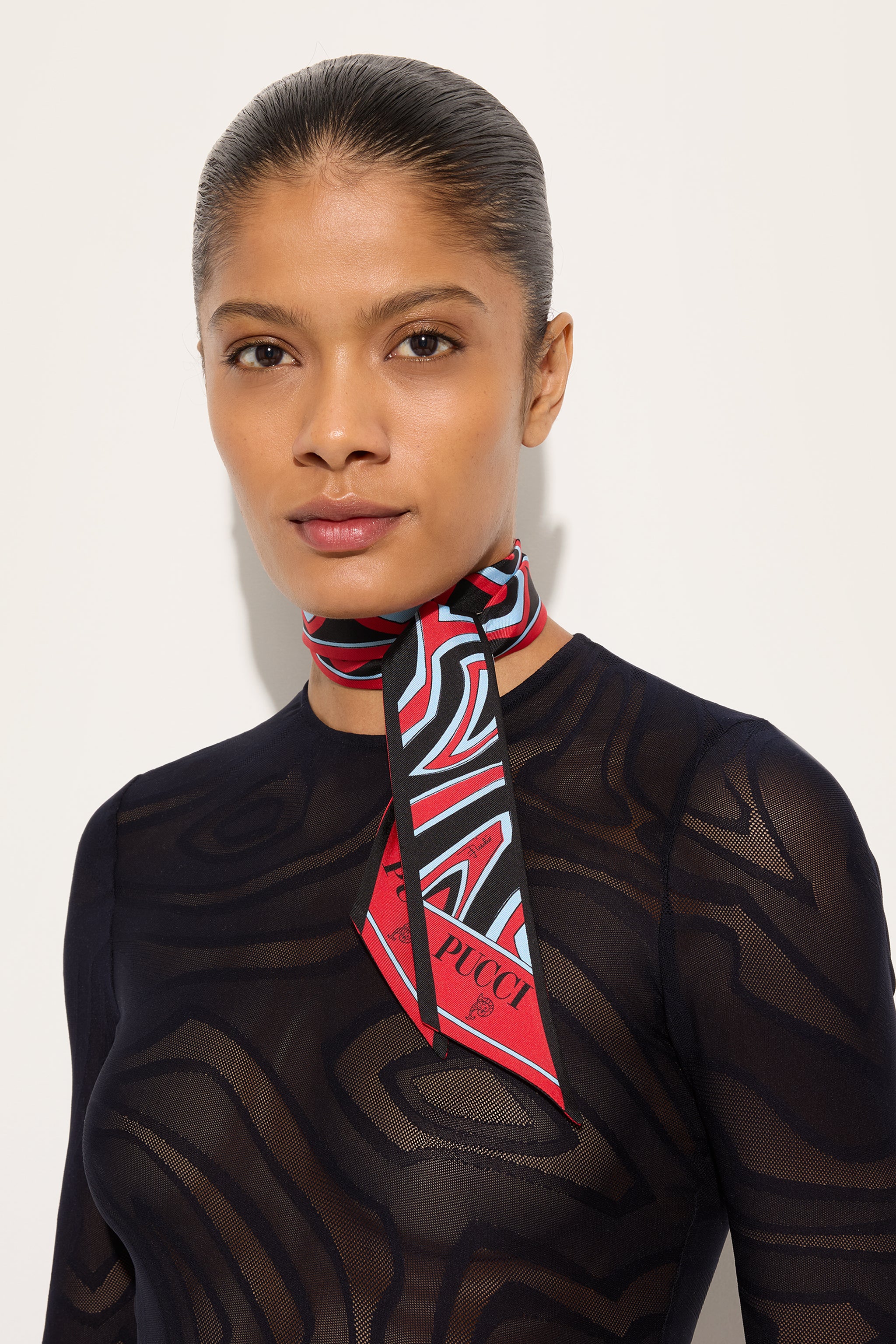 Emilio Pucci Foulard Bandeau Soie Multicolore 5x120