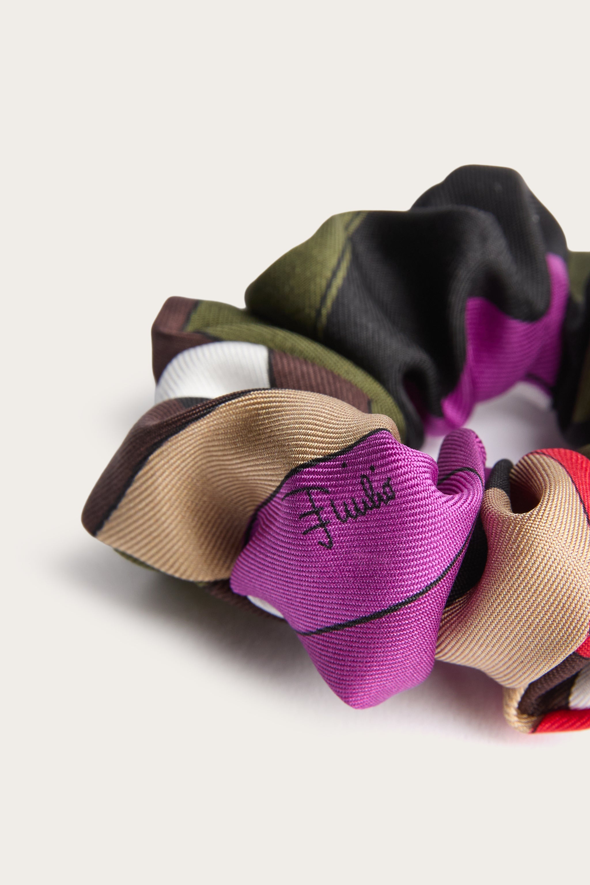 Emilio Pucci Iride chouchou soie noir fuchsia