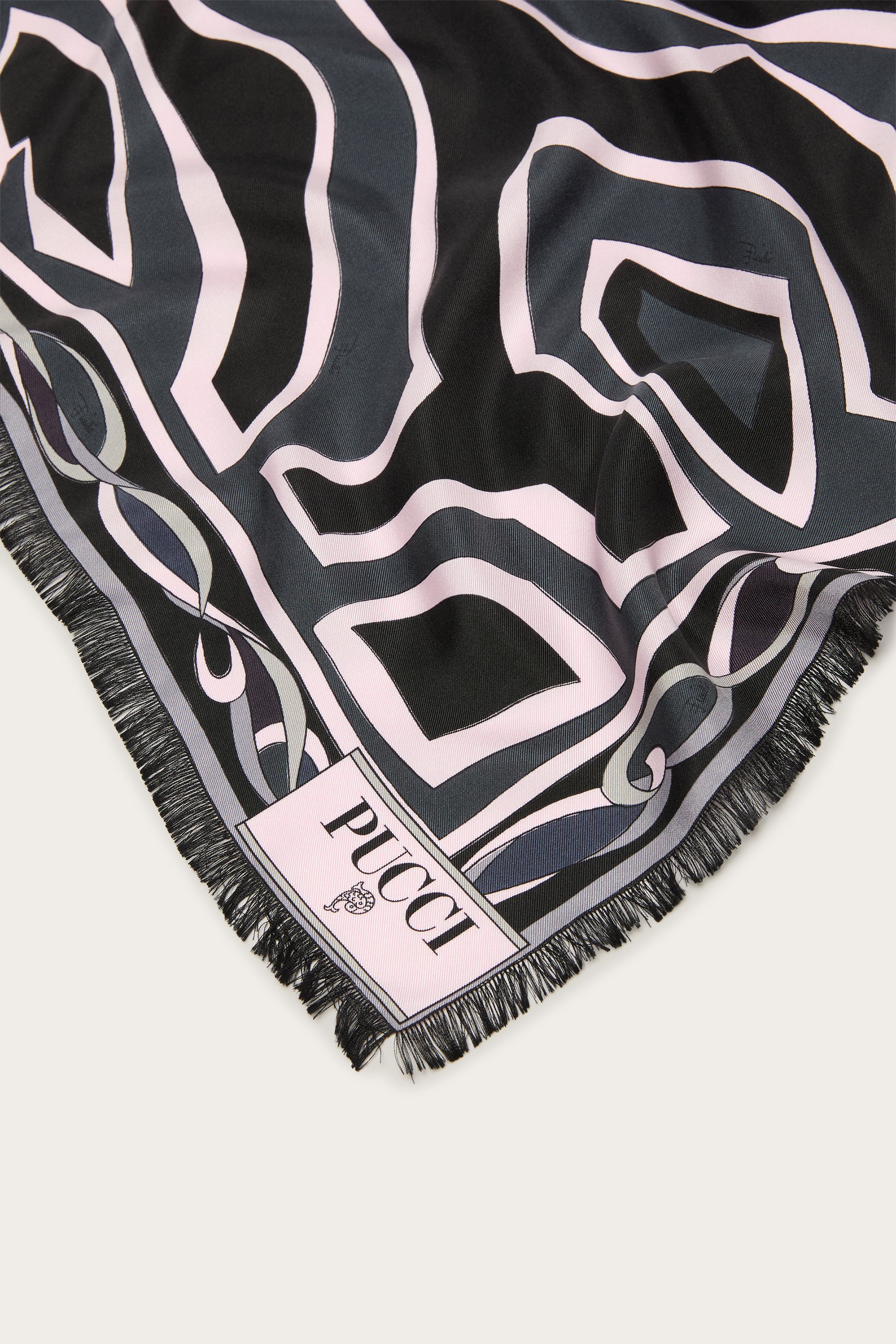 Emilio Pucci Silks étole soie noire rose frangée
