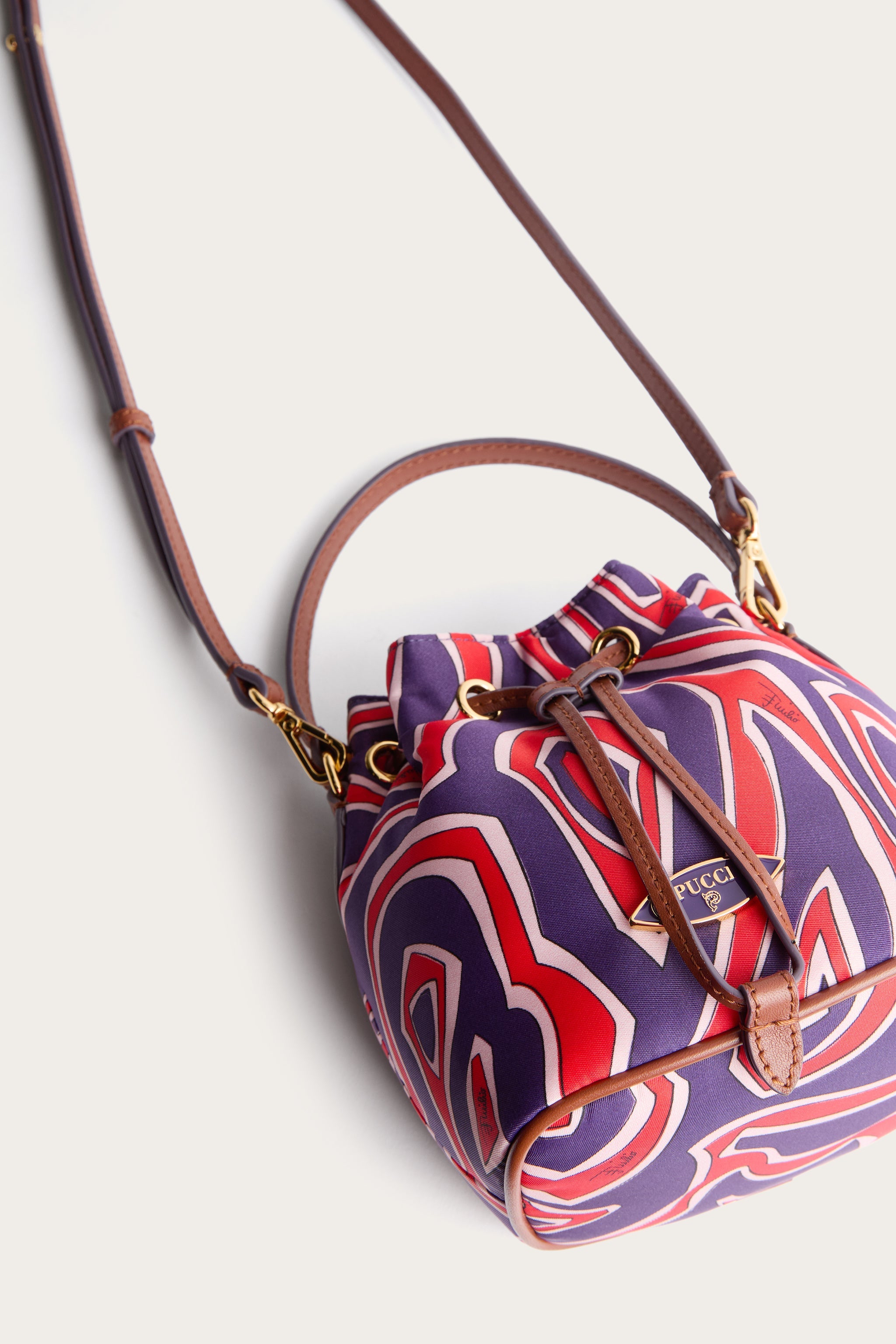 Emilio Pucci Yummy sac seau nylon multicolor