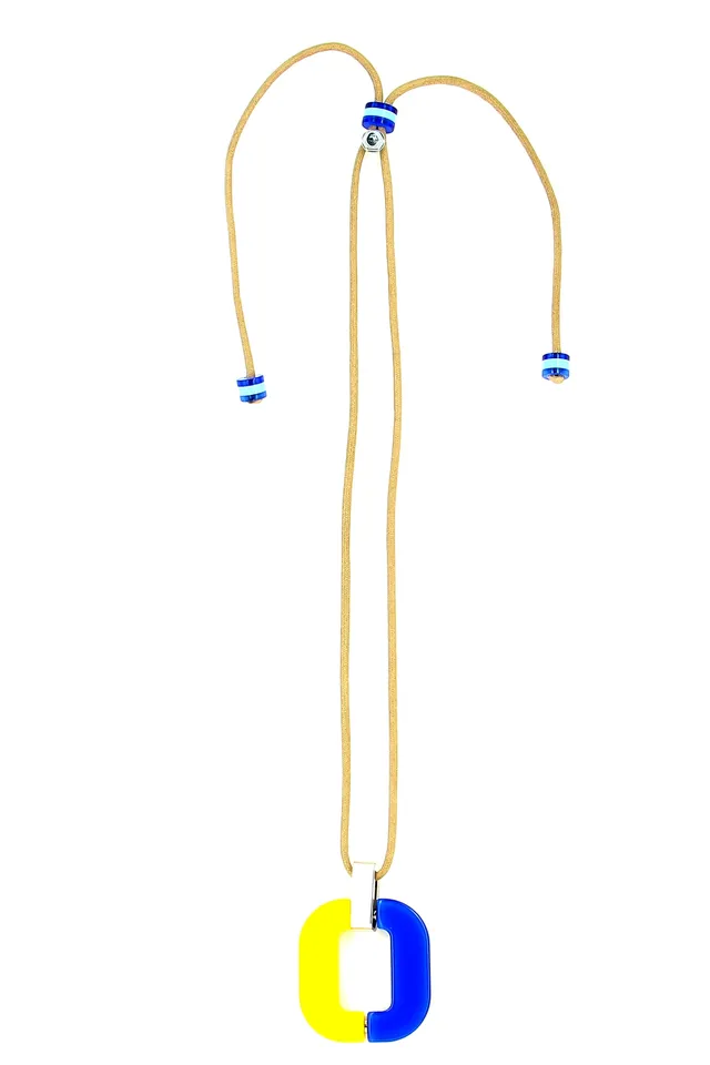 Xavier Derome PEN06 209-233 pendentif corde Ukraine