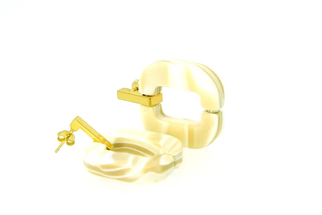 Xavier Derome BO 01 C39 boucles d'oreilles acétate percées