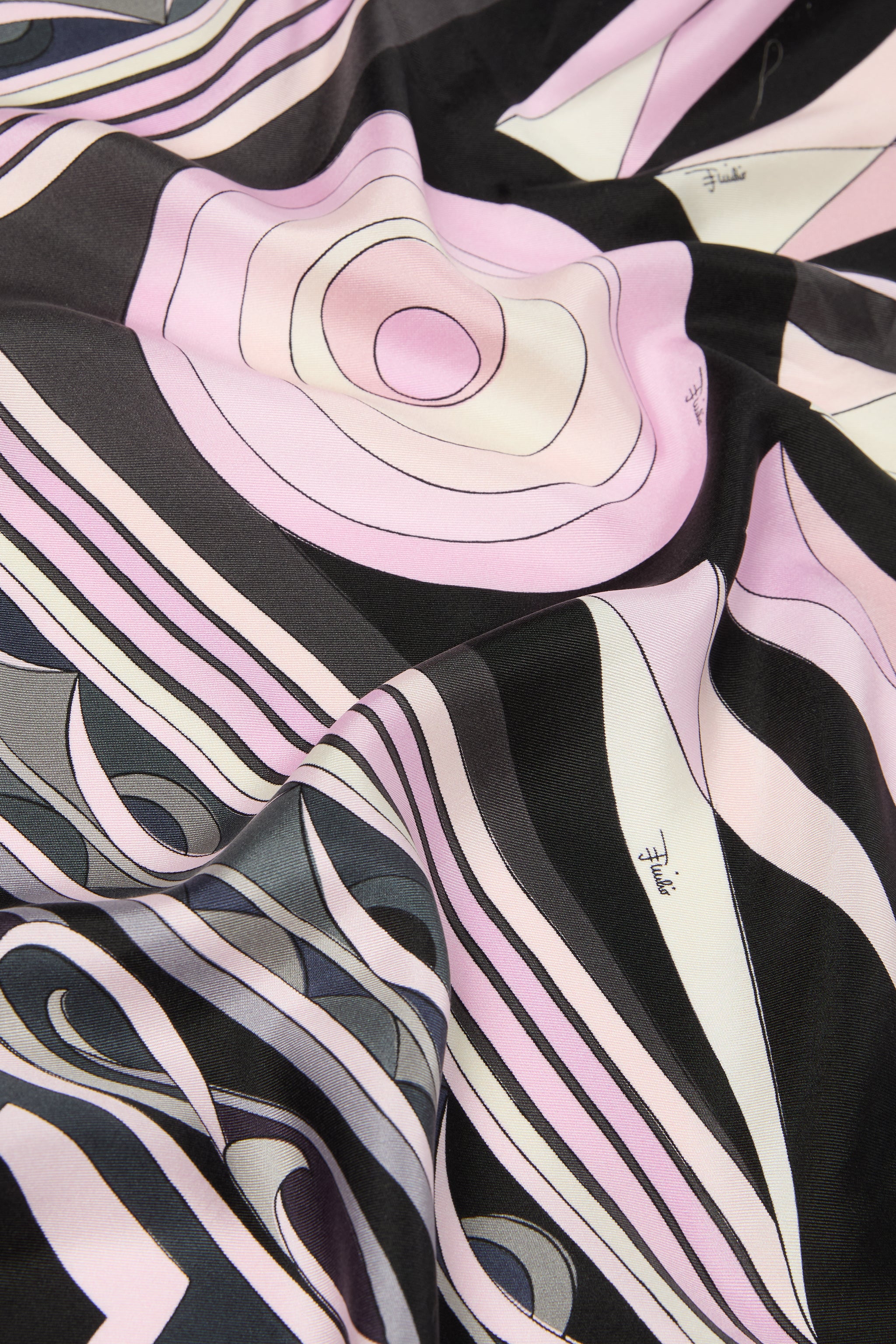 Emilio Pucci Silks étole soie noire rose frangée