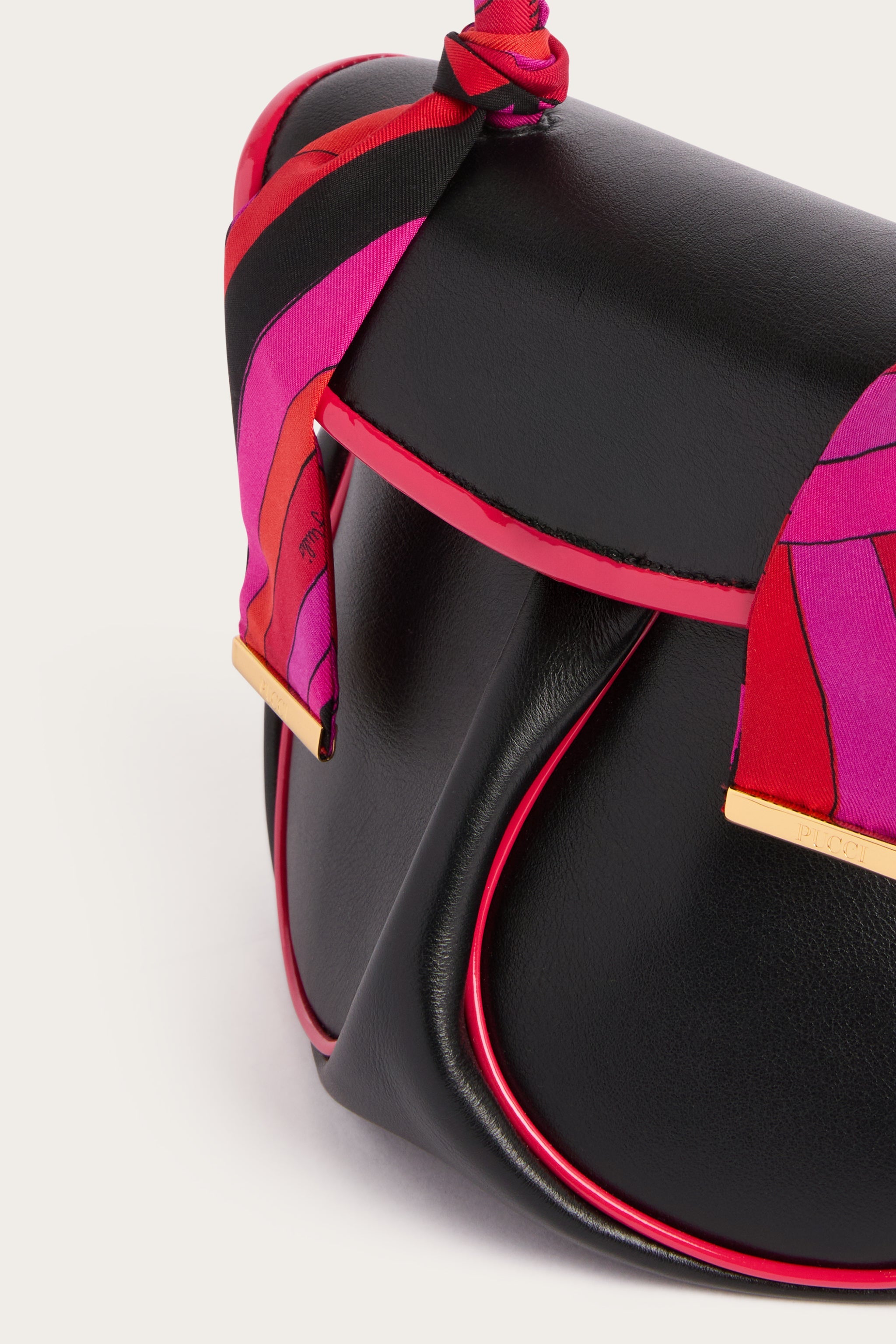 Emilio Pucci La Pupa sac hobo noir cuir
