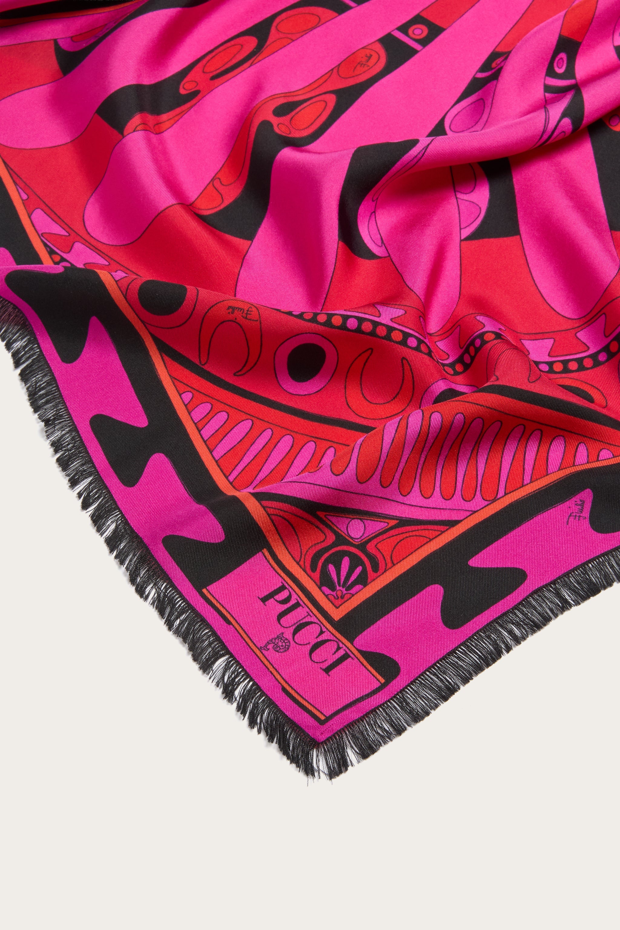 Emilio Pucci étole soie mix imprimés fuchsia noir