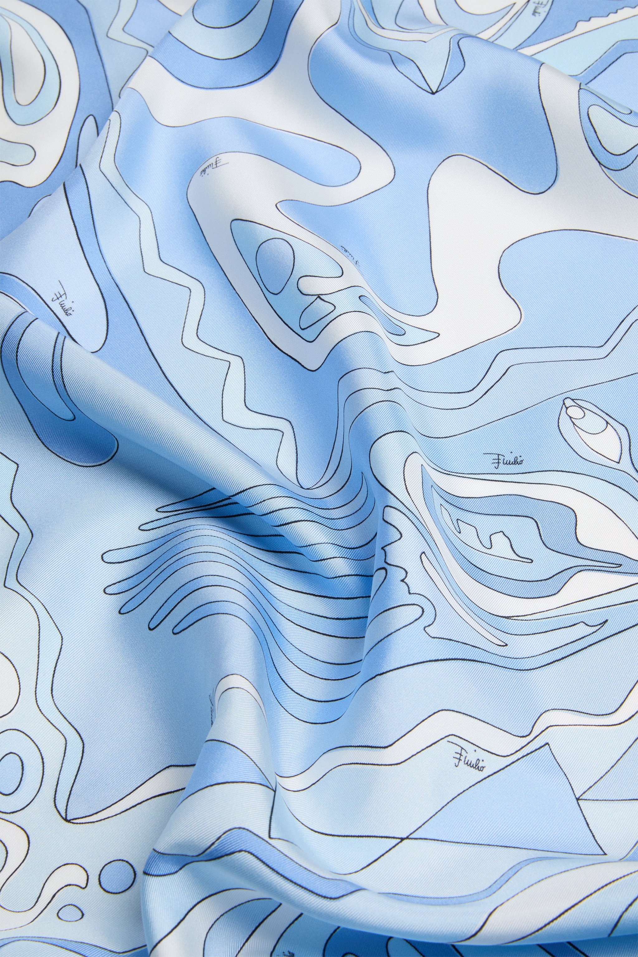 Emilio Pucci Angoli foulard soie bleu clair 90x90