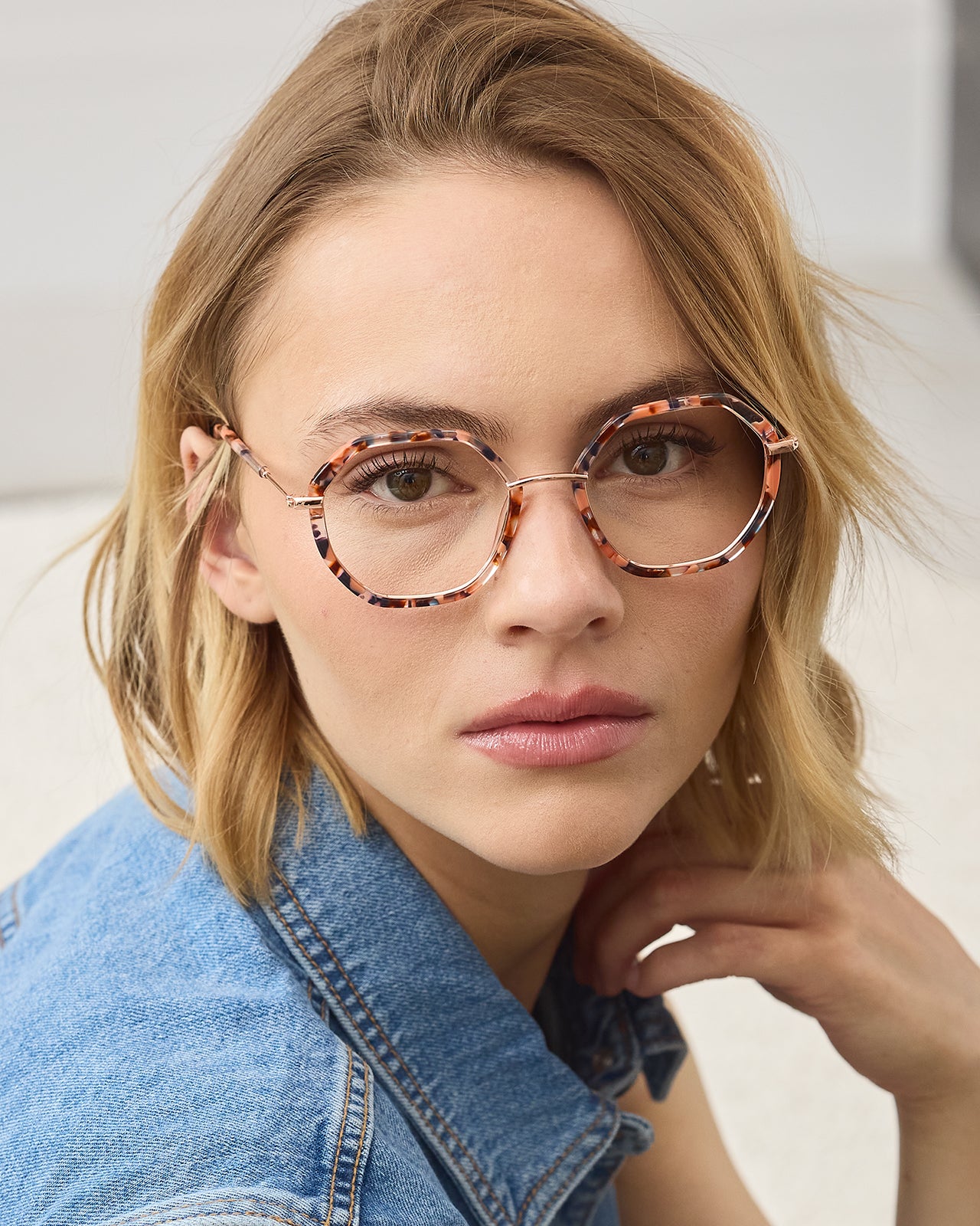 Clémence & Margaux La Joueuse lunettes de vue bleu hexagonale