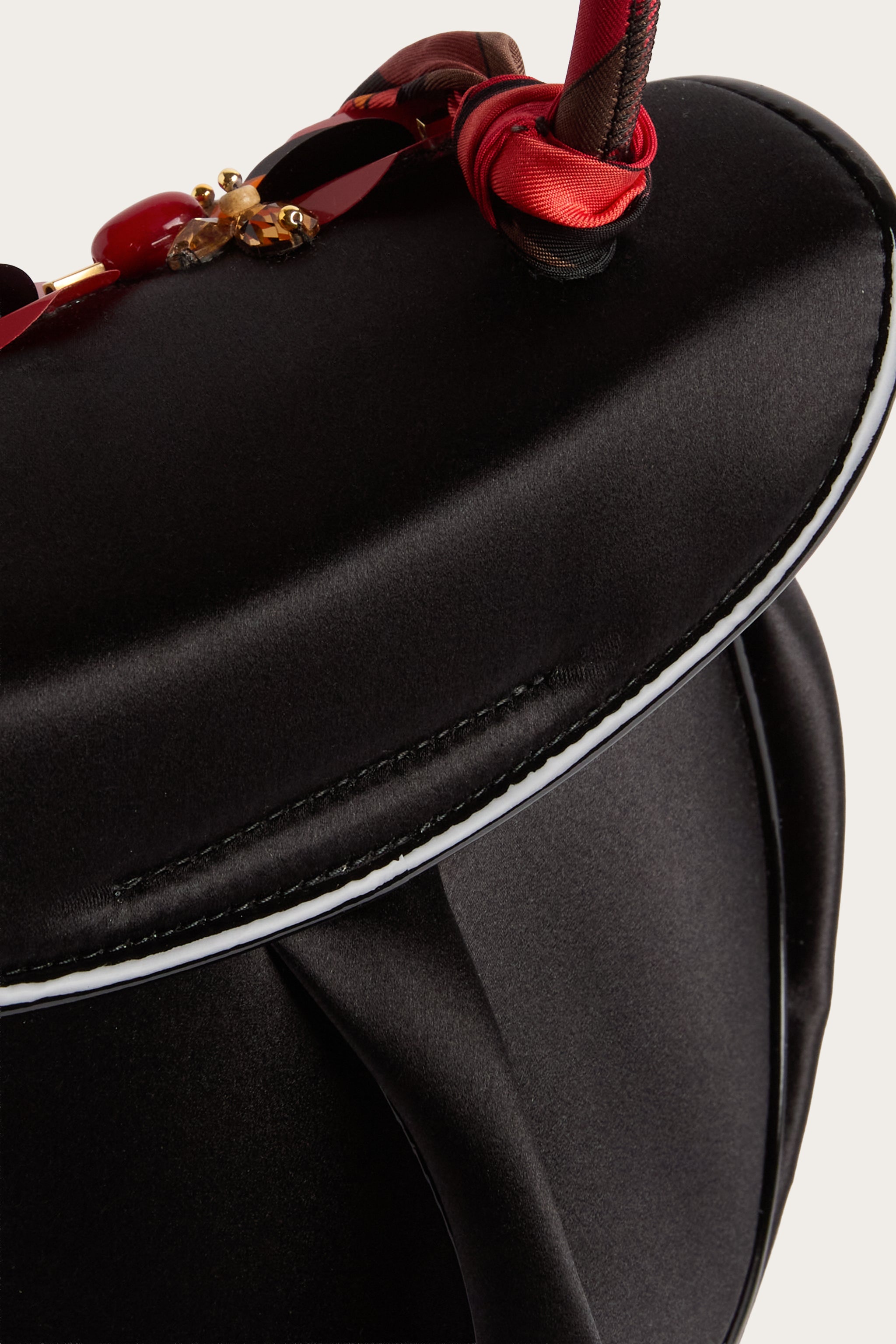 Emilio Pucci La Pupa 6HBD186H025999 sac noir