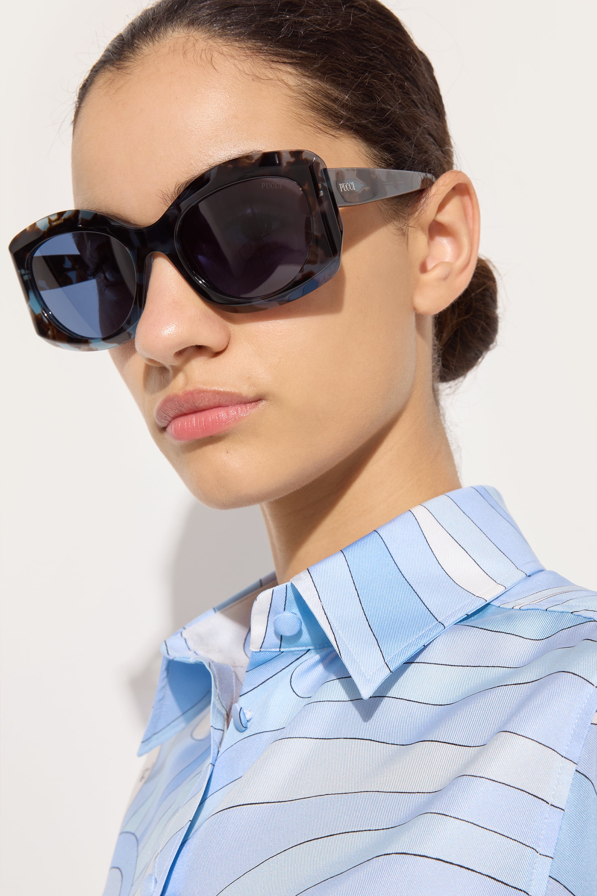 Emilio Pucci EP0259 Lunettes de Soleil Havana Bleu