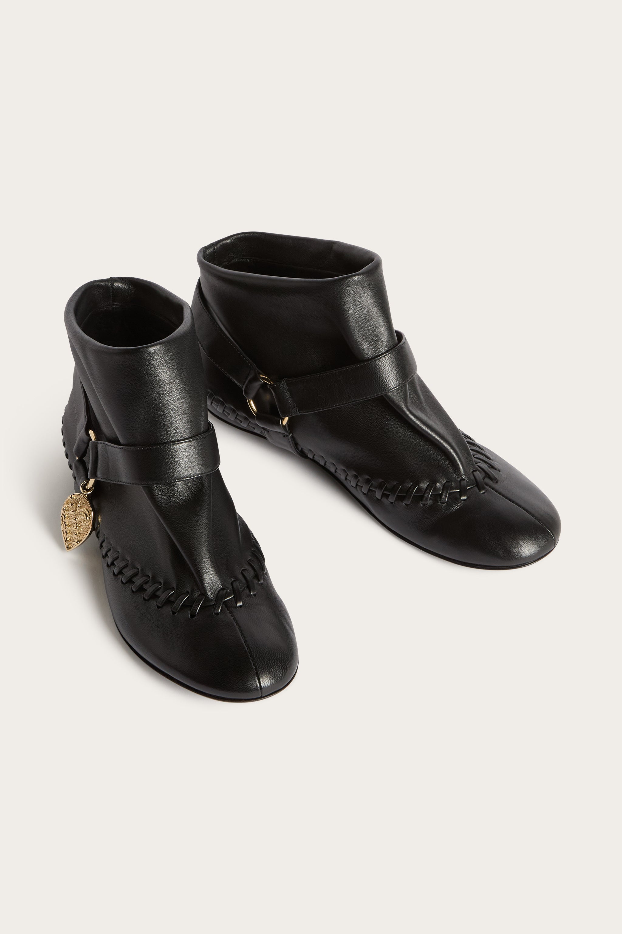 Emilio Pucci Shoes bottillons cuir noir à revers