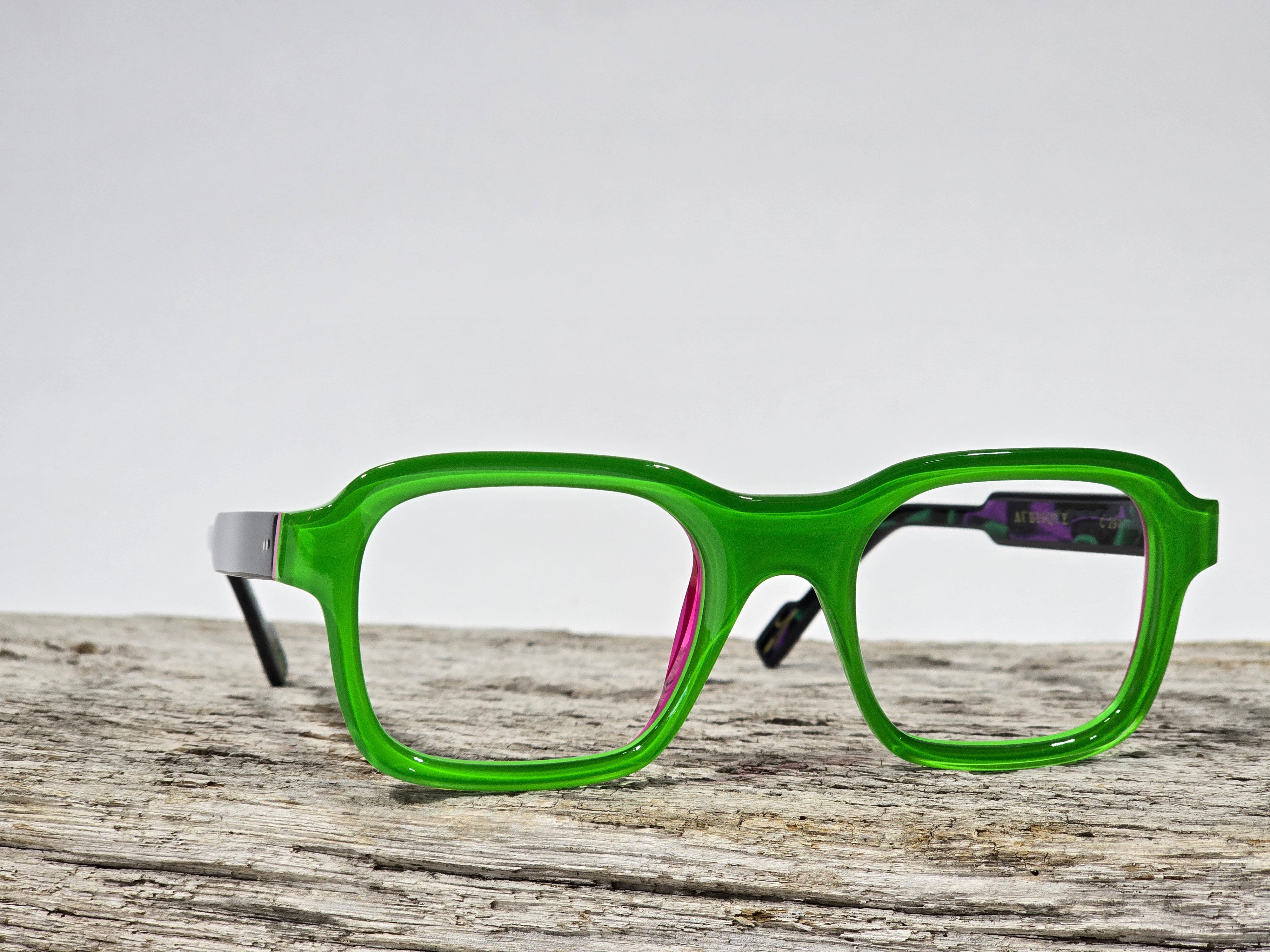 Xavier Derome Aubisque C297 monture verte fuchsia 146