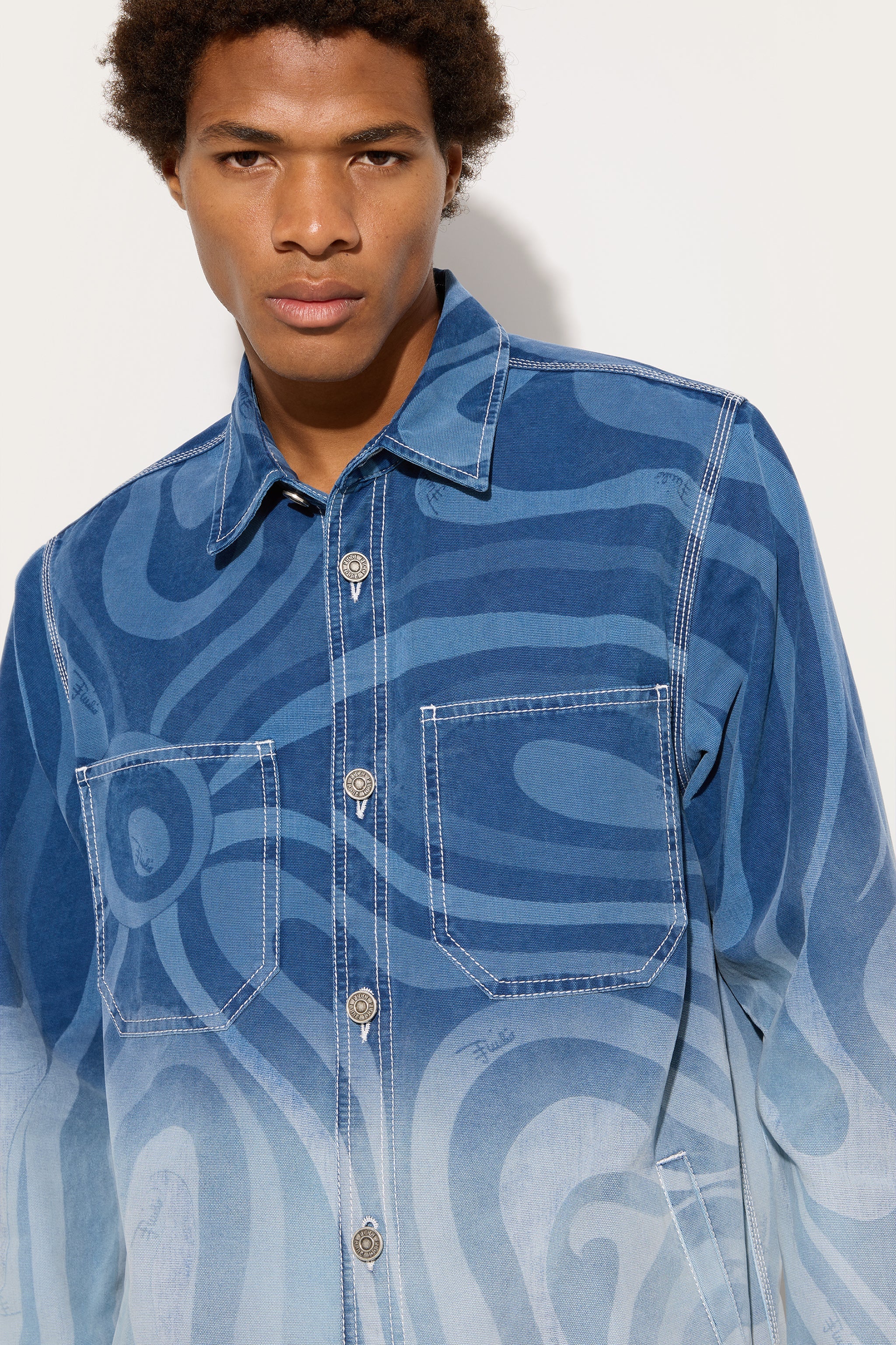 Emilio Pucci Marmo veste jean oversize bleu clair homme