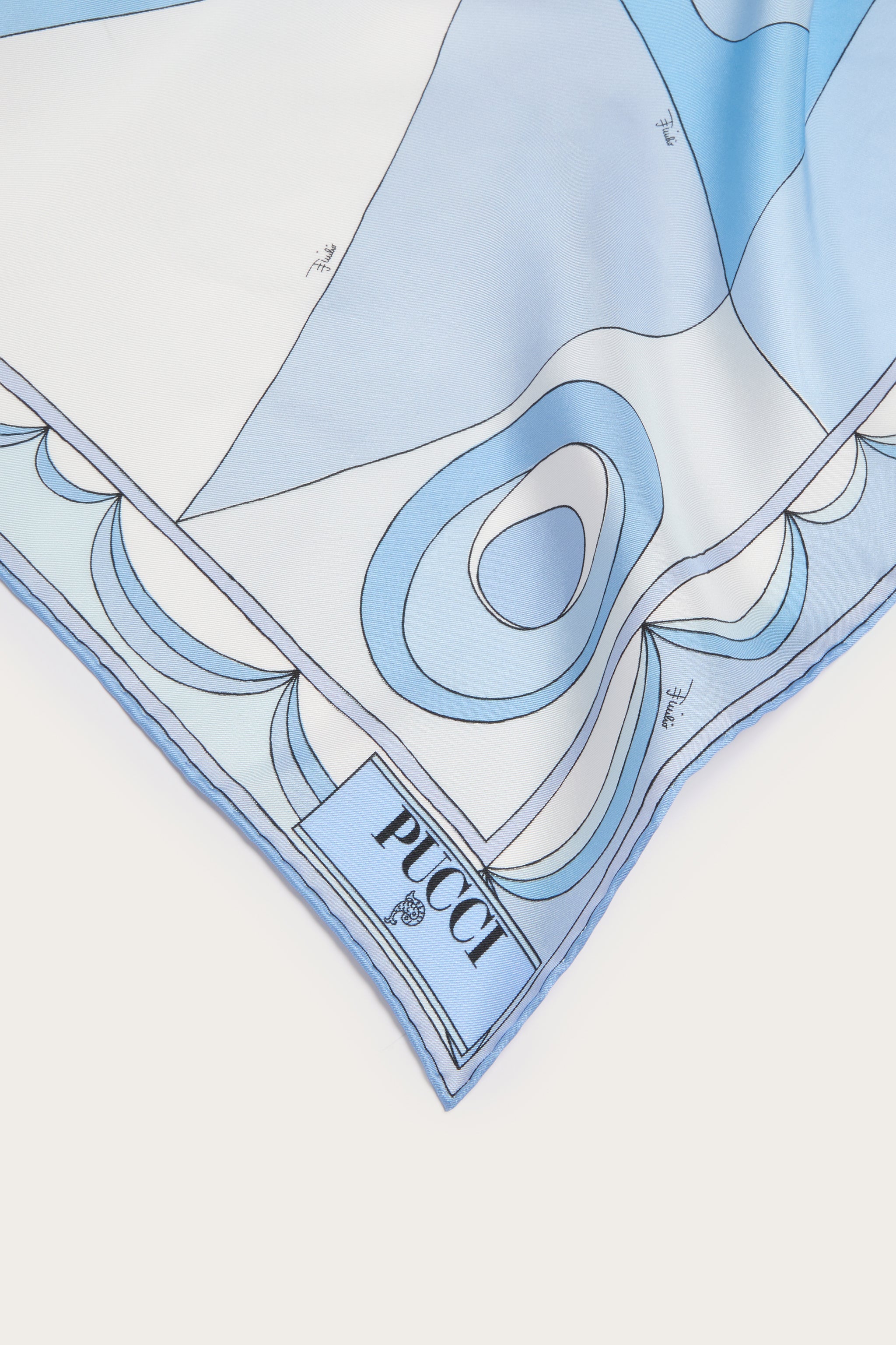 Emilio Pucci Occhi foulard soie bleu rose 90x90