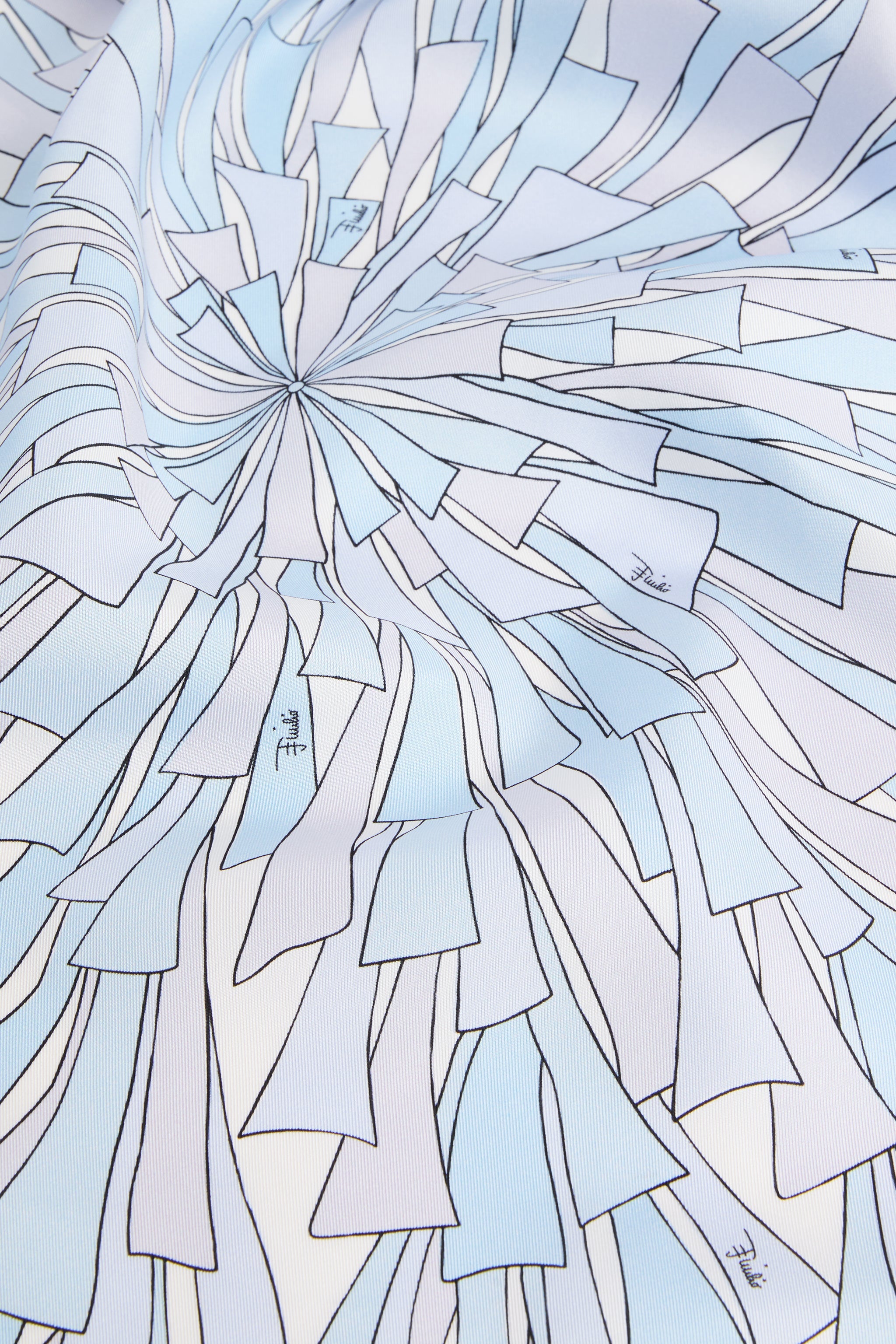 Emilio Pucci Carré Soie Baiadera Bleu Clair 90x90