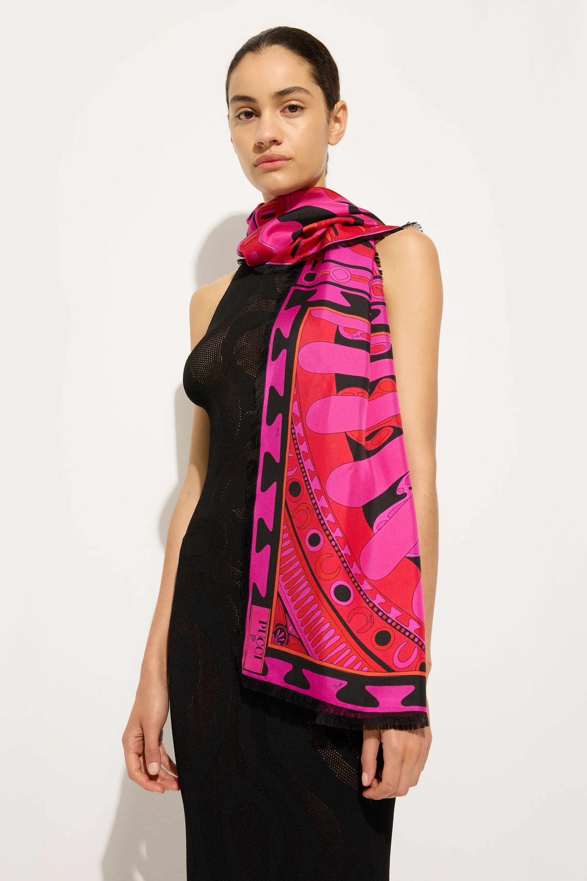 Emilio Pucci étole soie mix imprimés fuchsia noir