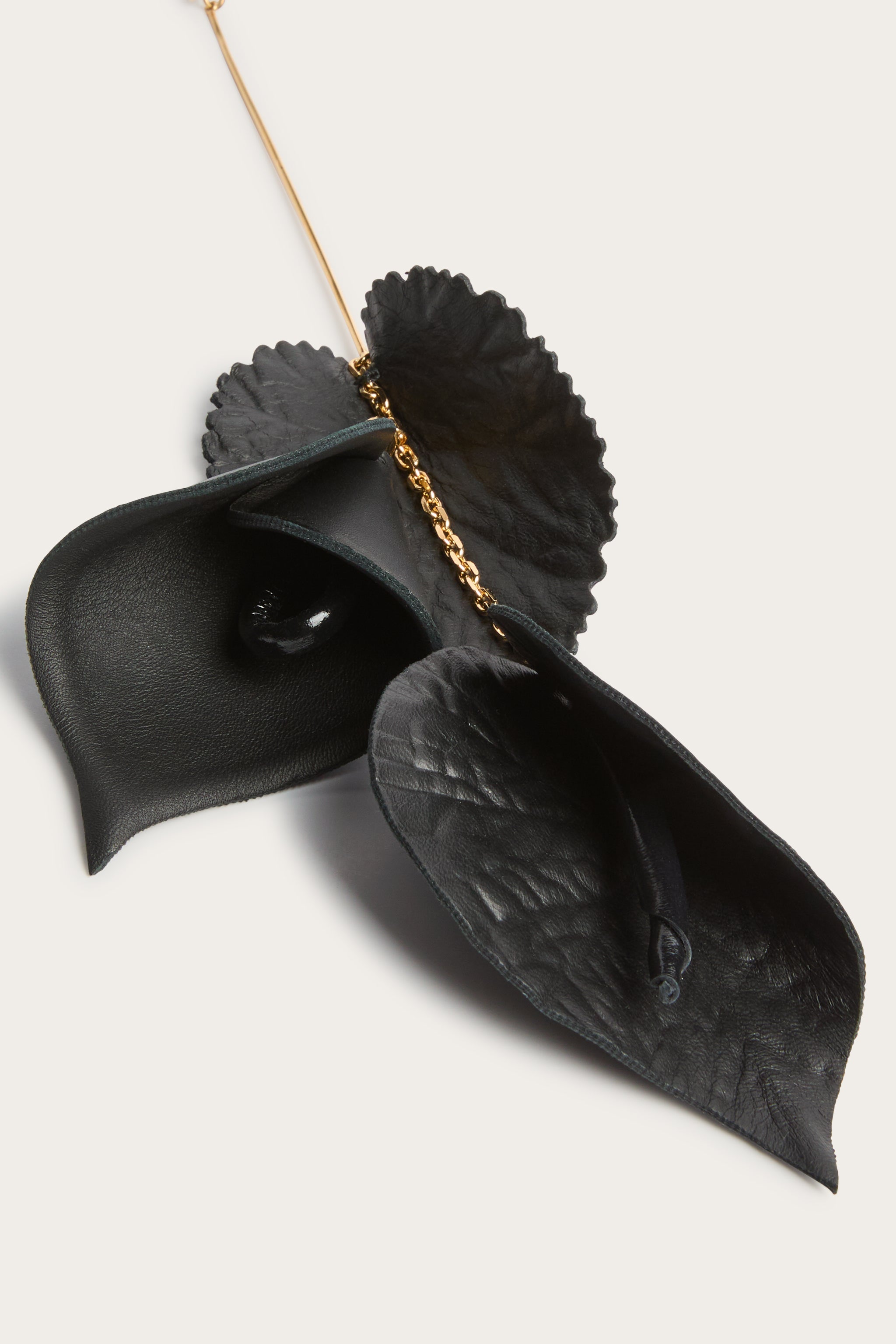 Emilio Pucci Fiori mono boucle pendante doré noir laiton