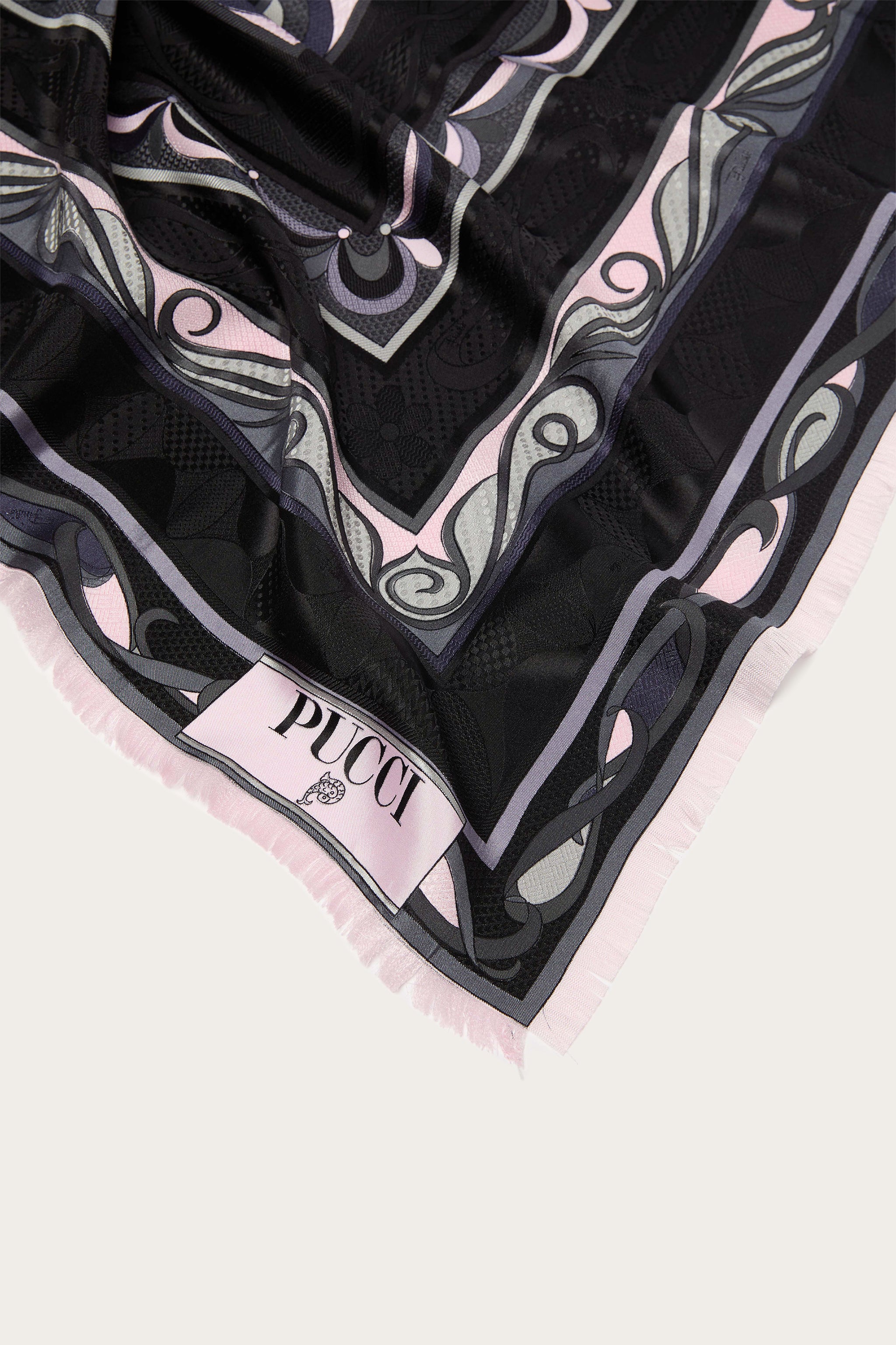 Emilio Pucci Silks carré soie noir rose 90x90