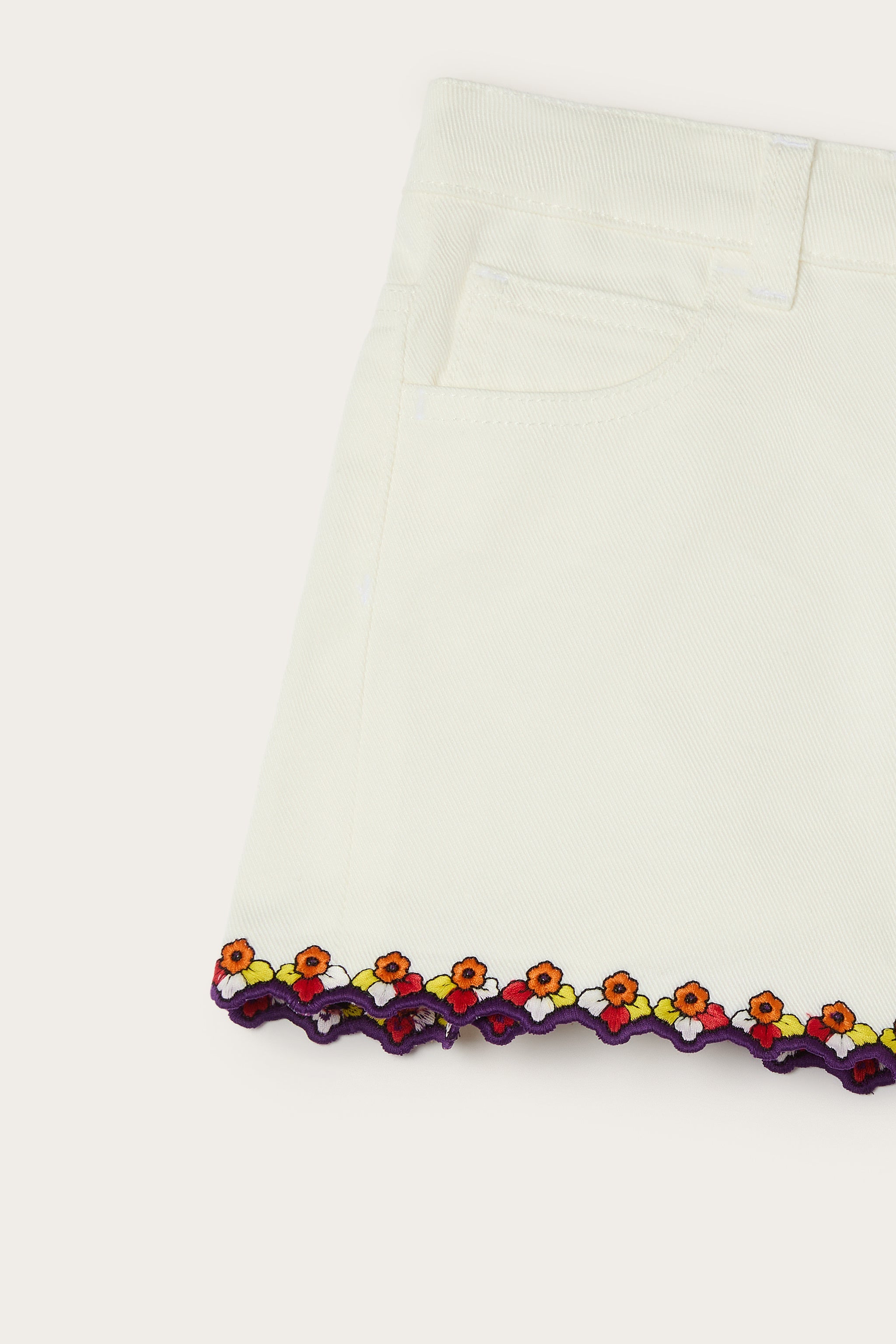 Emilio Pucci short coton blanc bord brodé fille 4 à 14 ans