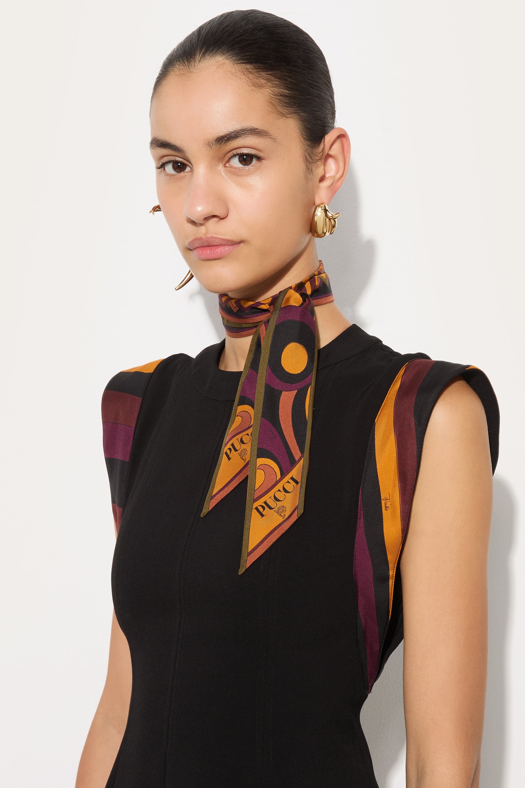 Emilio Pucci Bandeau foulard soie bordeaux/or
