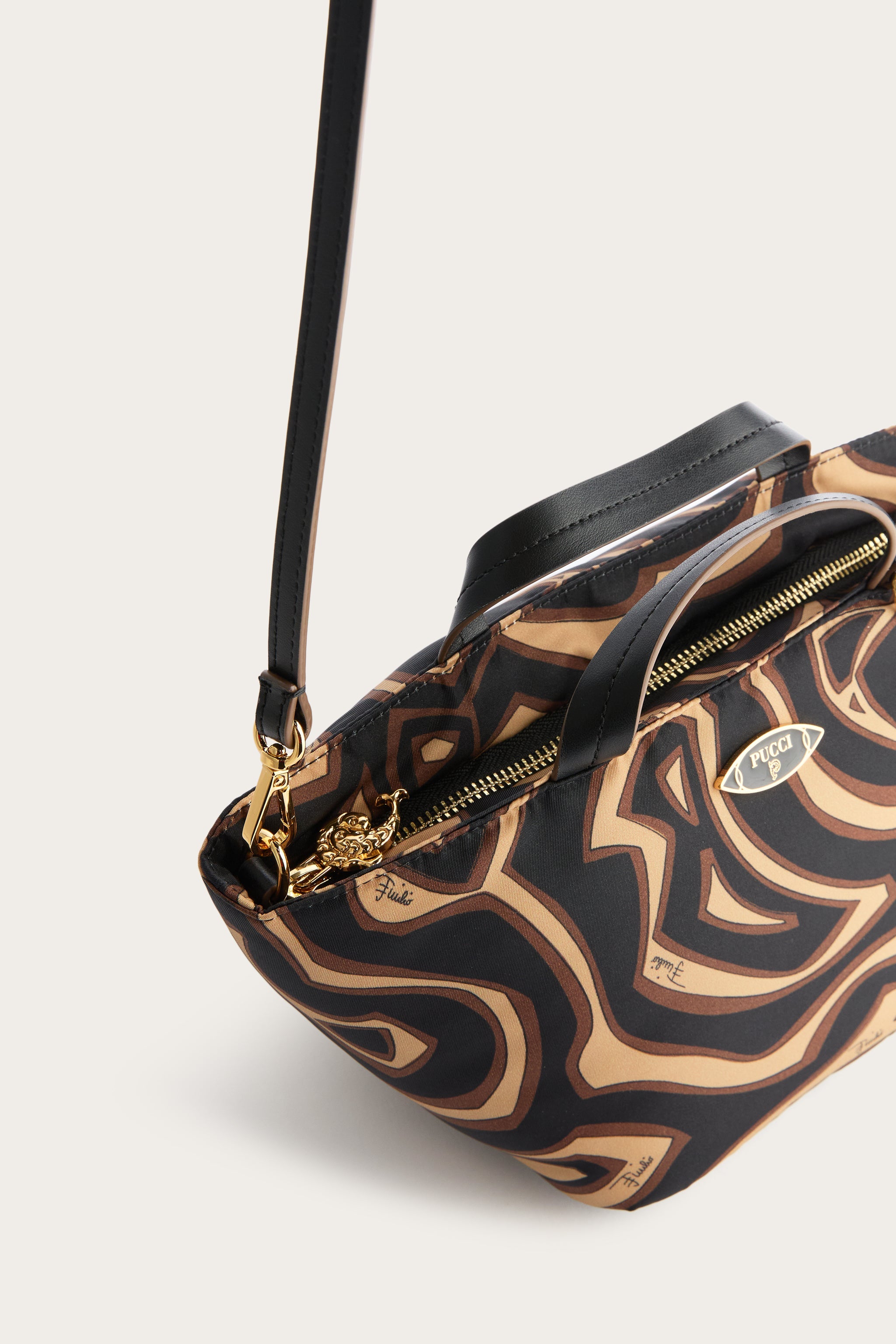 Emilio Pucci Borsa a Mano Yummy sac à main noir gold nylon