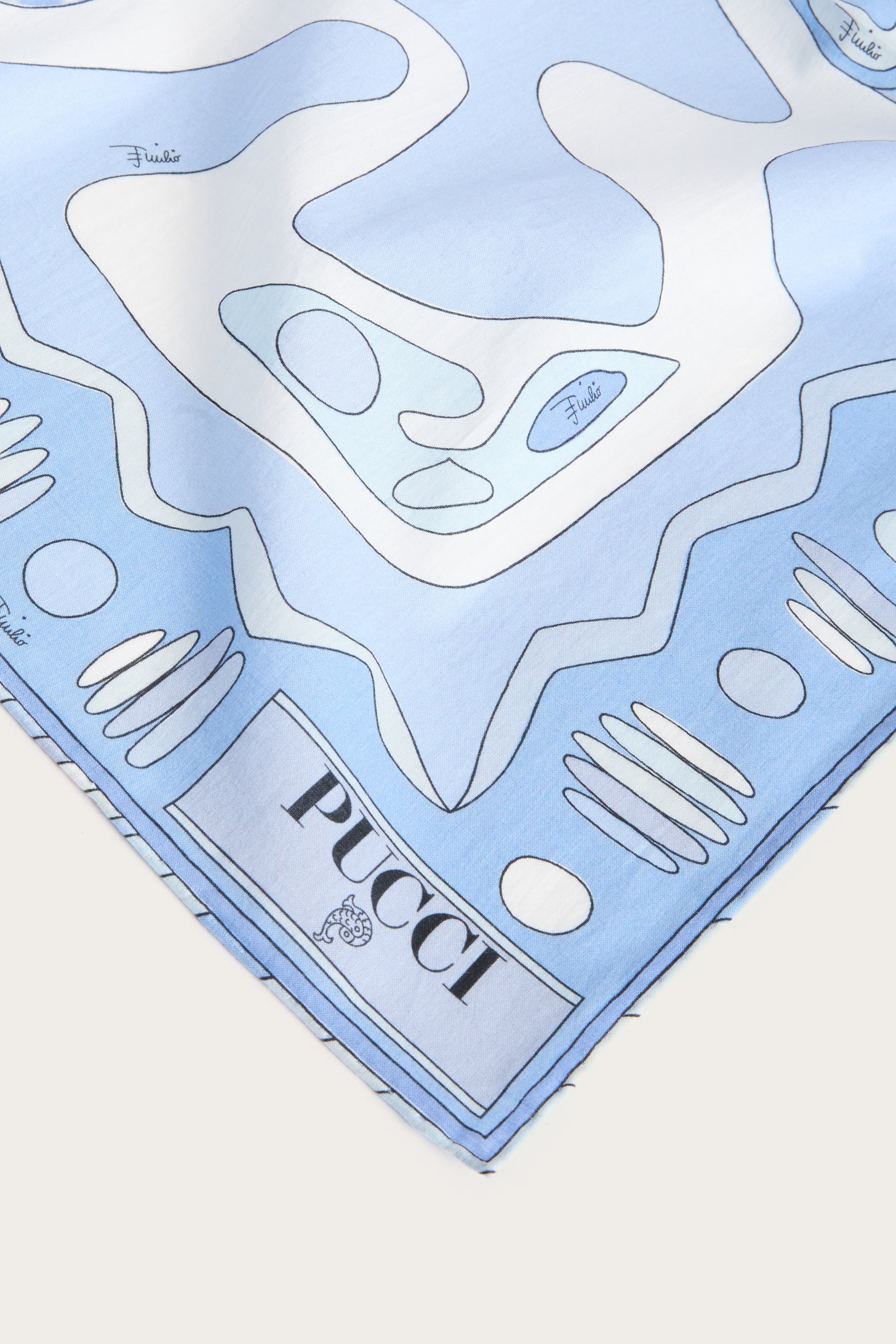 Emilio Pucci Angoli Carré coton bleu clair OS