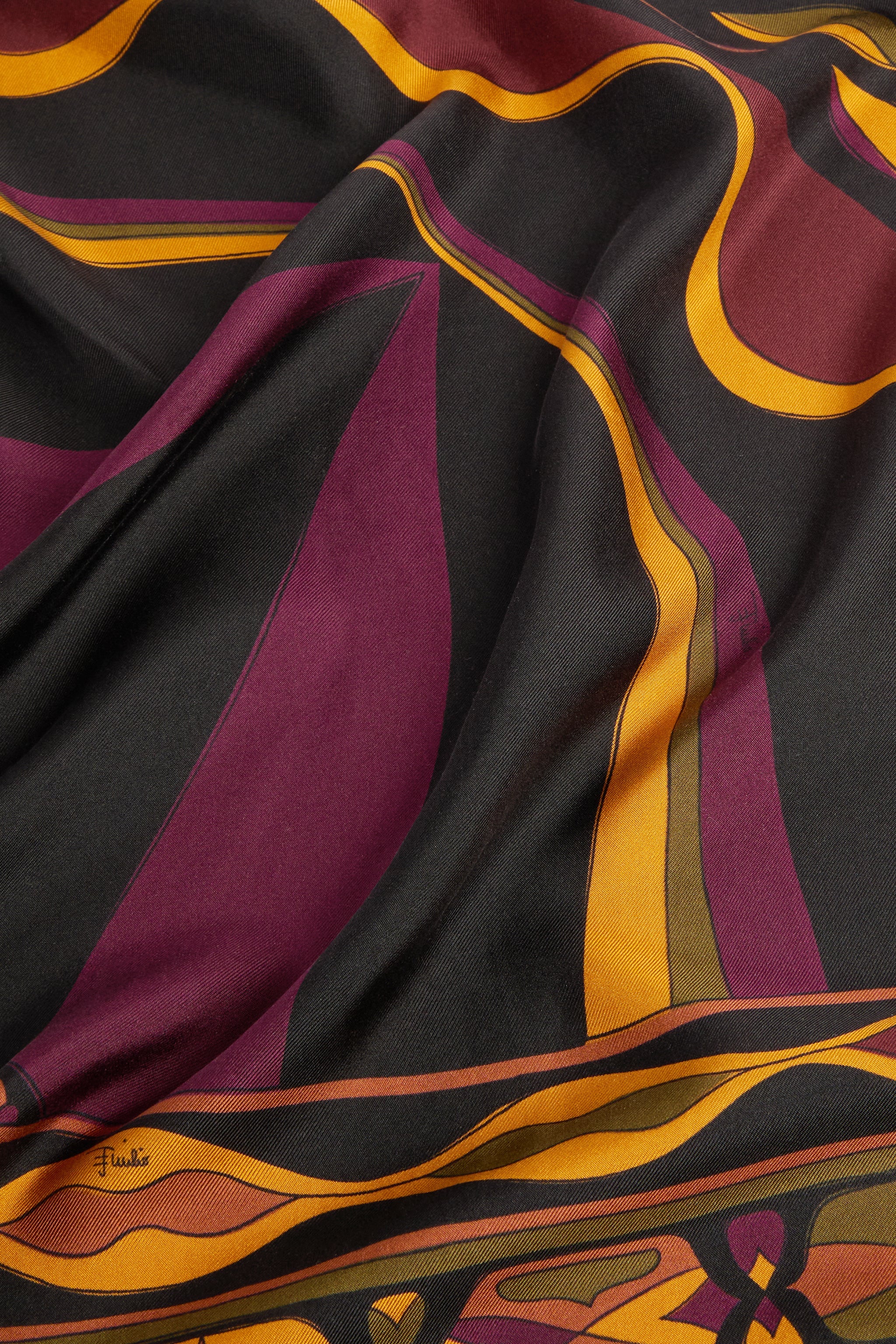 Emilio Pucci étole soie bordeaux or 65x160