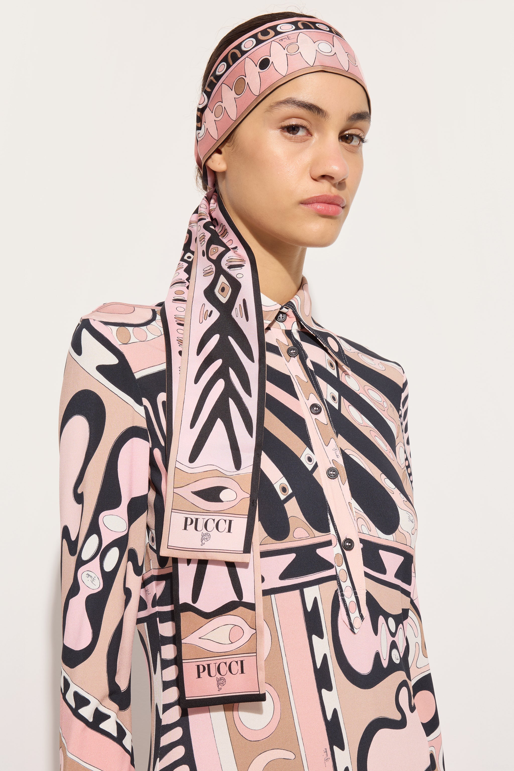 Emilio Pucci Mix Foulard Soie Femme Nude 8x160