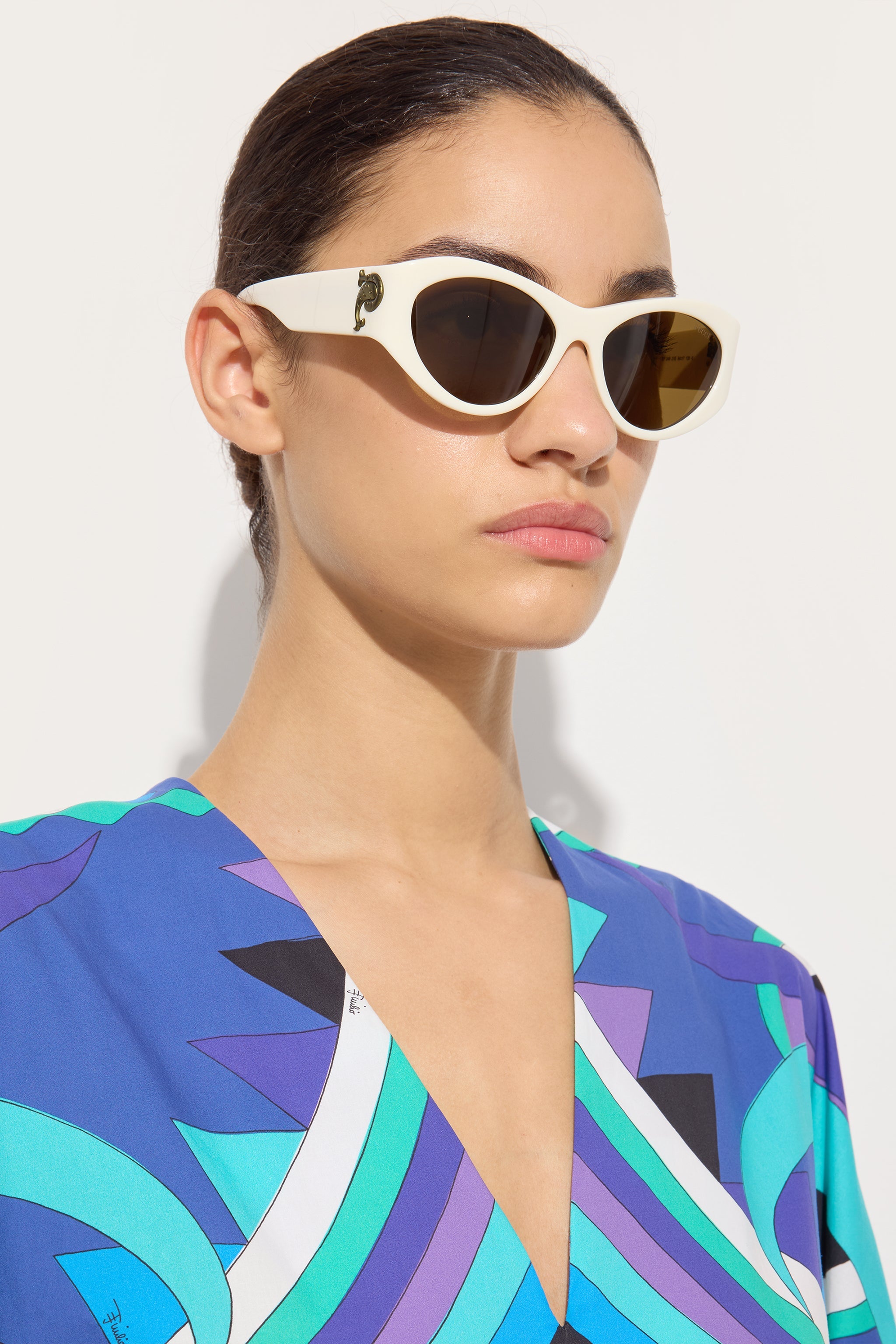 Emilio Pucci EP0249P007321E lunettes de soleil cat-eye blanc