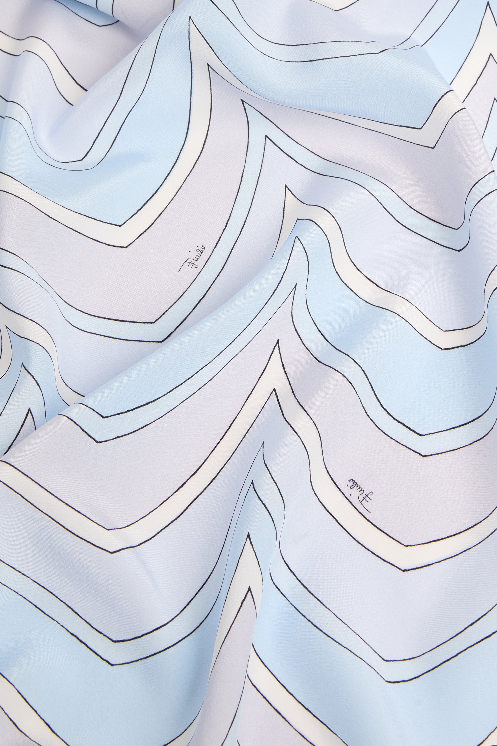 Emilio Pucci Silks étole soie bleu ciel baiadera