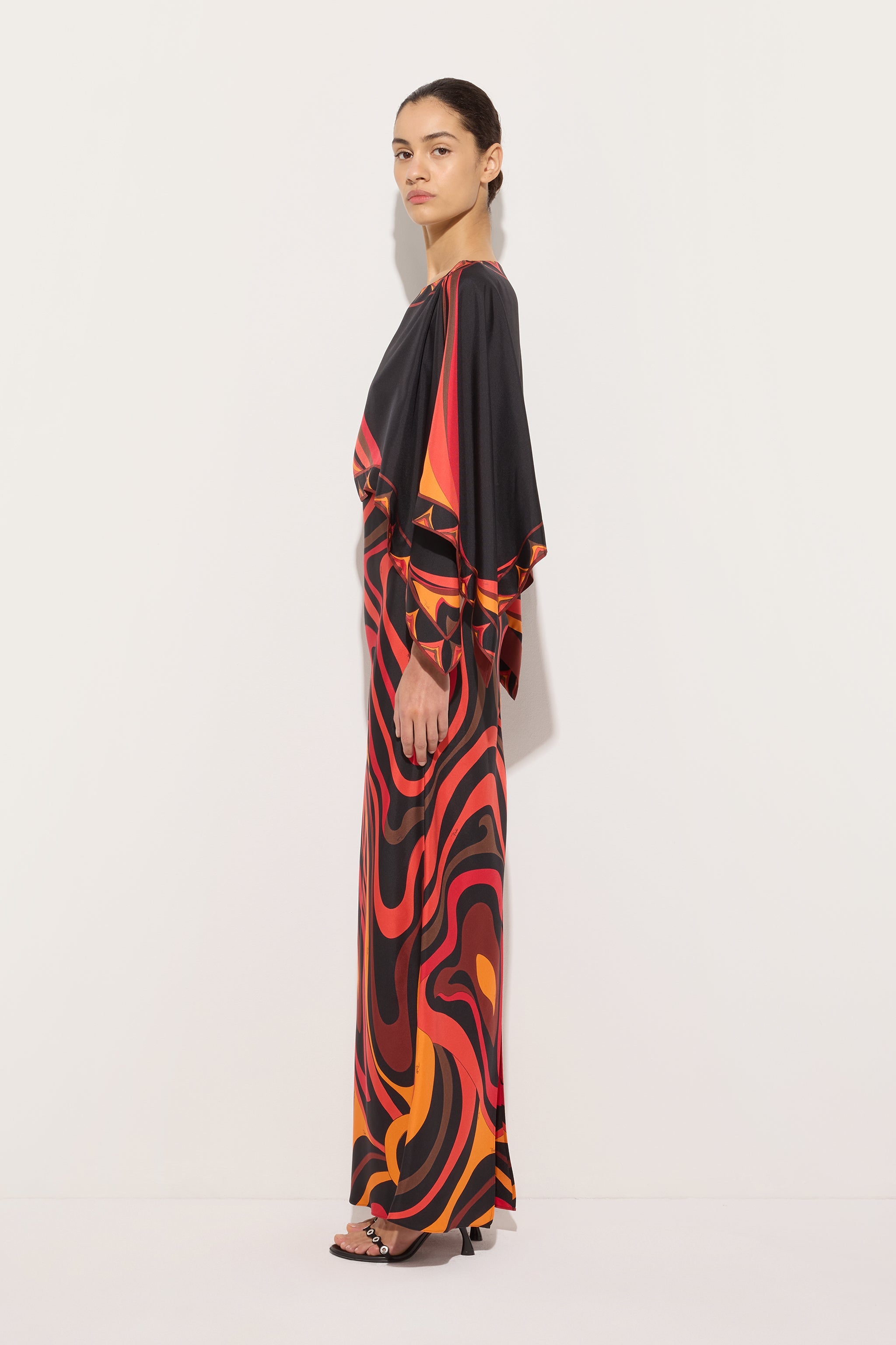 Emilio Pucci Marmo robe longue soie orange noir cape