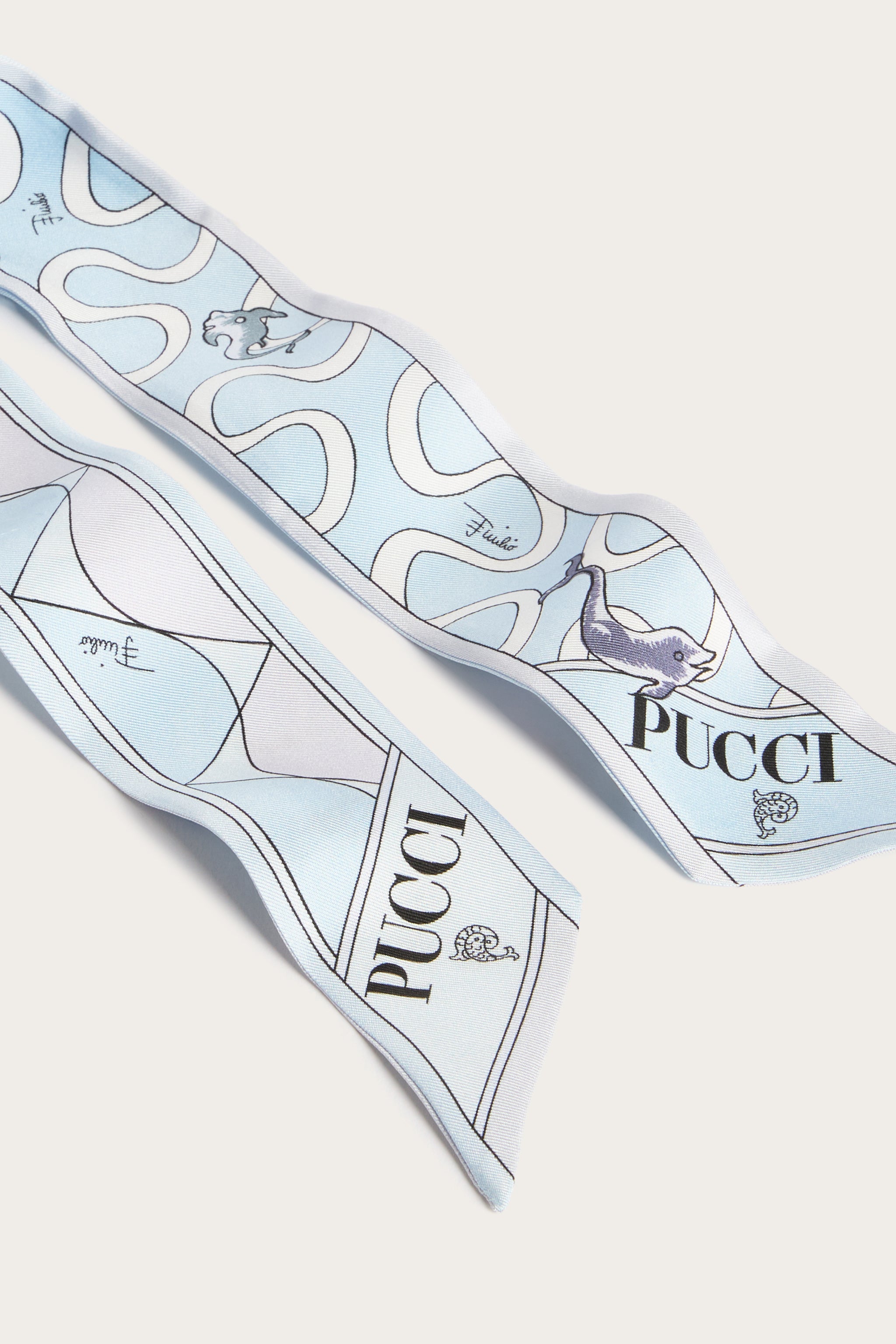 Emilio Pucci Silks foulard bandeau soie bleu clair 5x70 cm