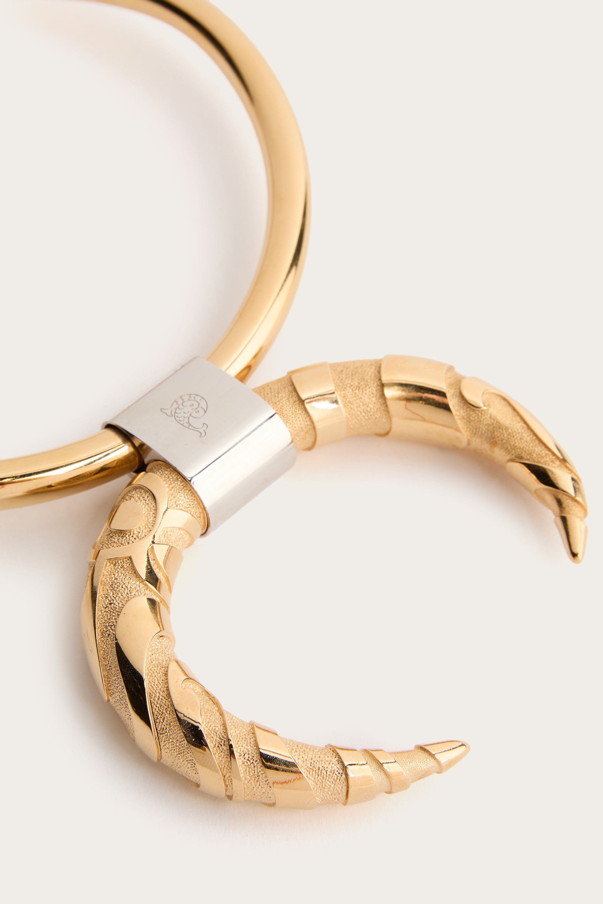 Emilio Pucci Jewellery 5UAM015U920N01 collier gold corne