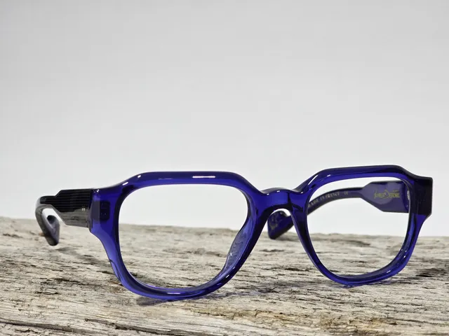 Xavier Derome Gabin C289 lunettes bleu roi translucide