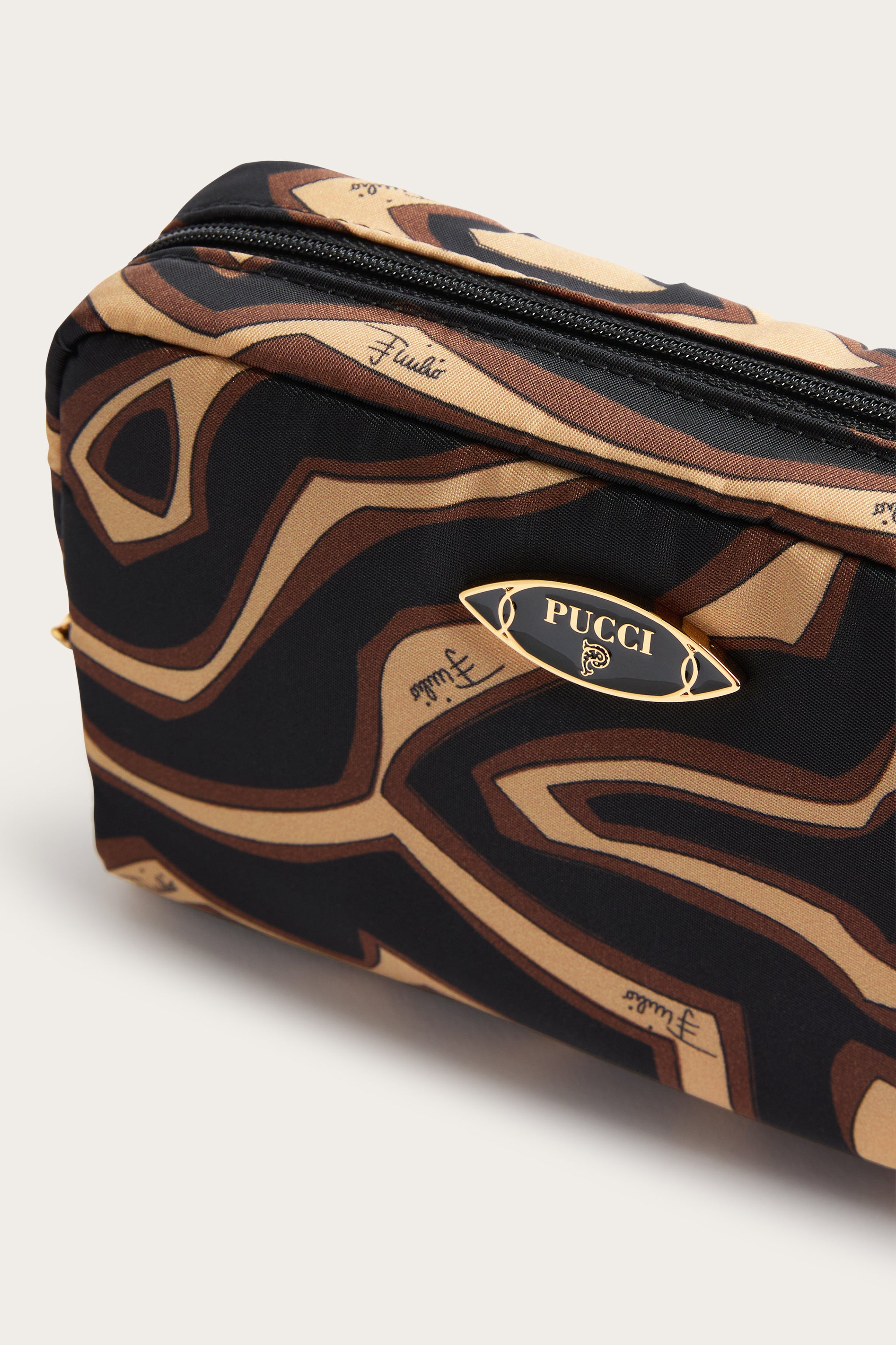 Emilio Pucci Yummy Piccolo trousse de toilette noir or nylon
