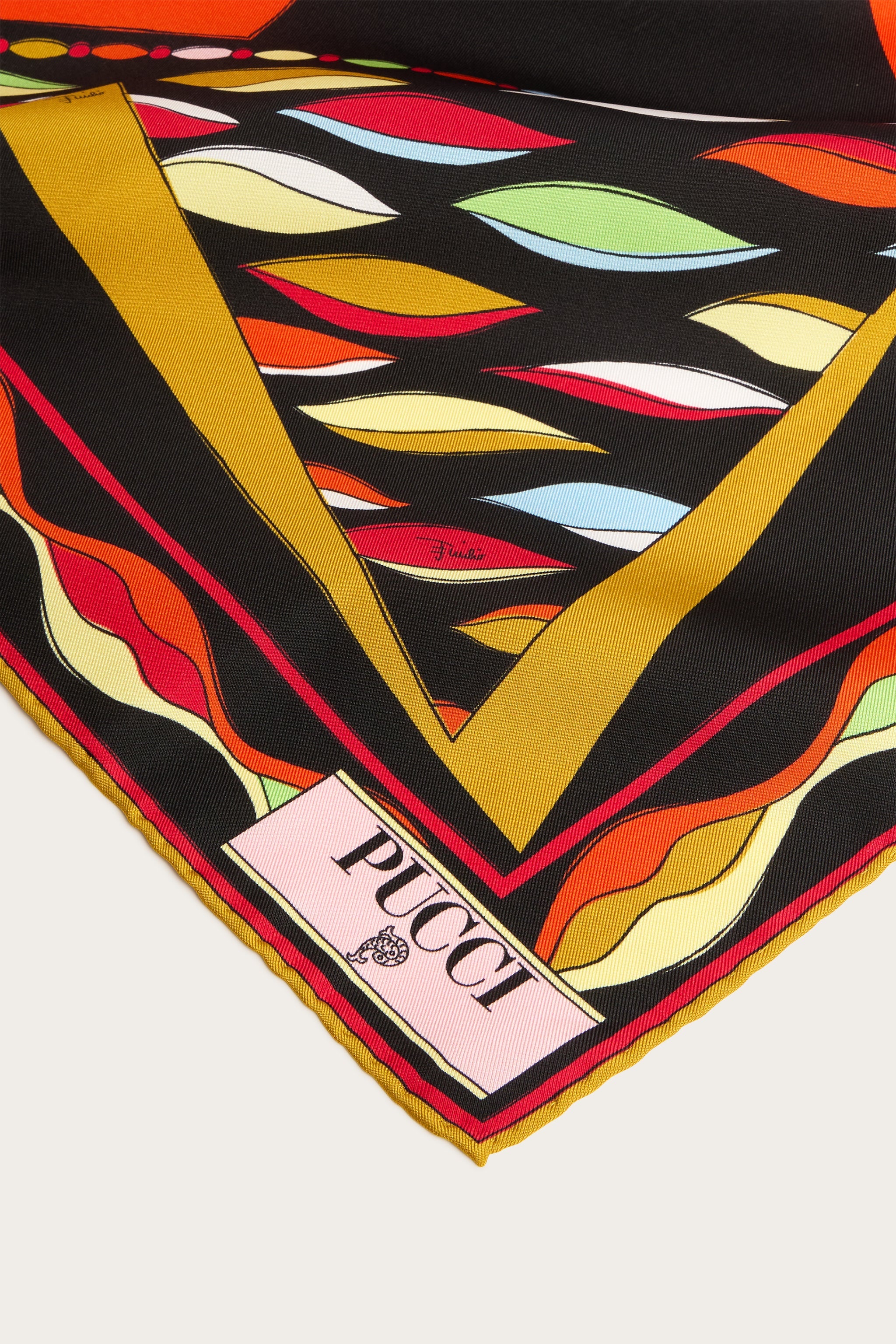 Emilio Pucci Silks Carré Seta Foulard Soie Red/Blue 90x90