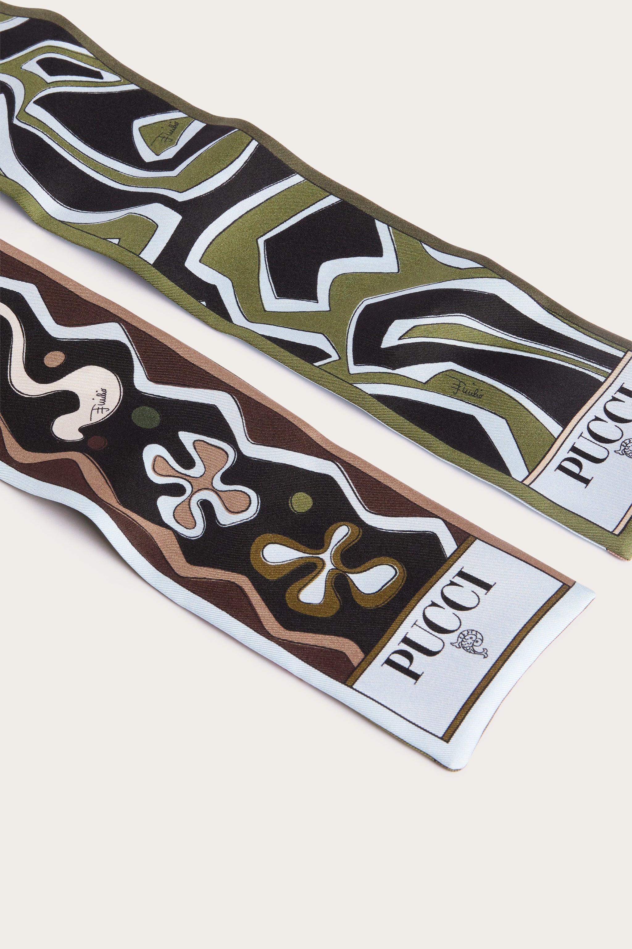 Emilio Pucci Silks foulard soie kaki bleu 8x160