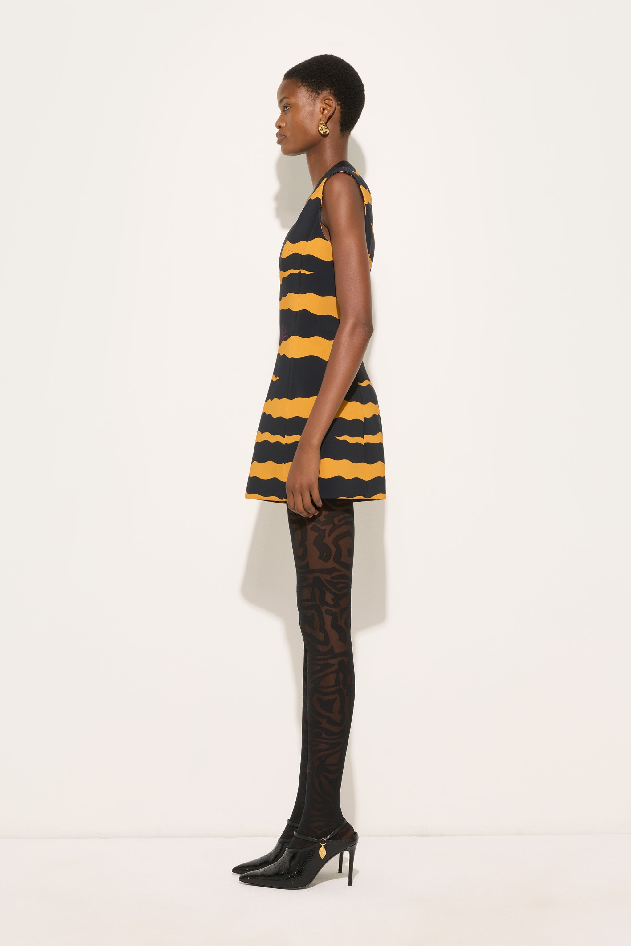 Emilio Pucci Fiamme robe cady noir or 38